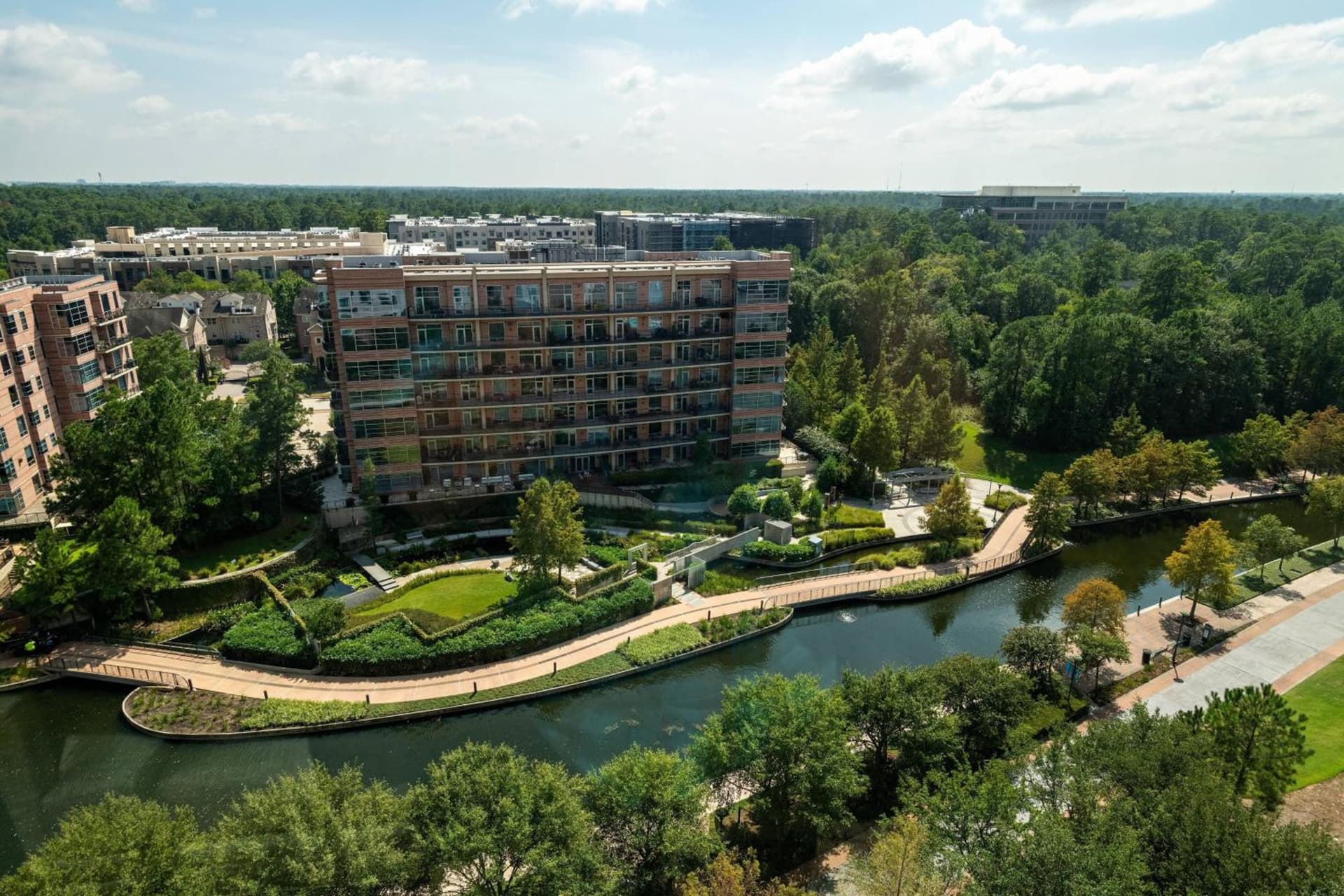 The Woodlands Waterway Marriott Hotel and Convention Center gallery photo in The Woodlands, TX — image 47