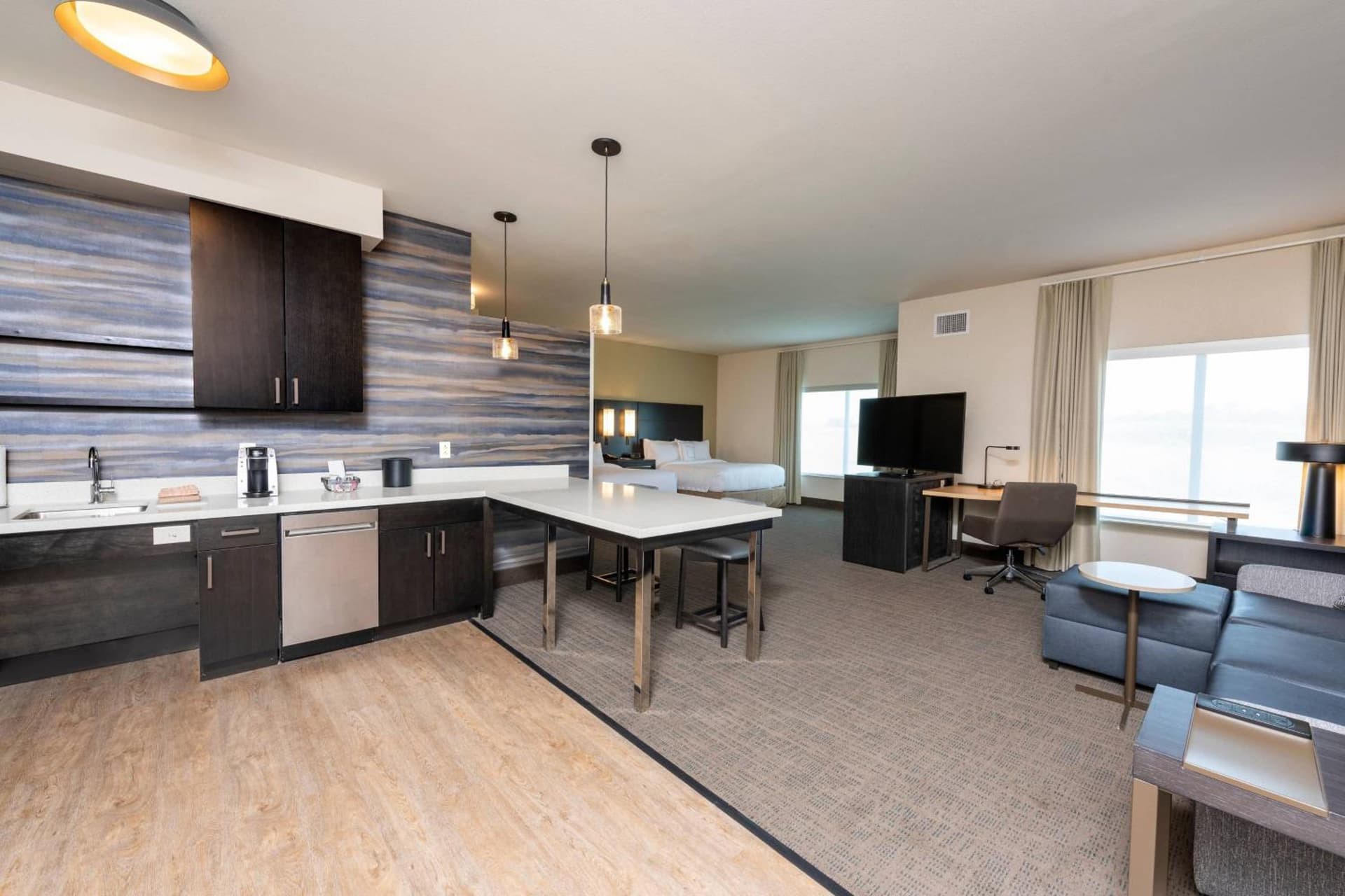 Residence Inn by Marriott Indianapolis South/Greenwood property views in Indianapolis, IN — gallery photo 3