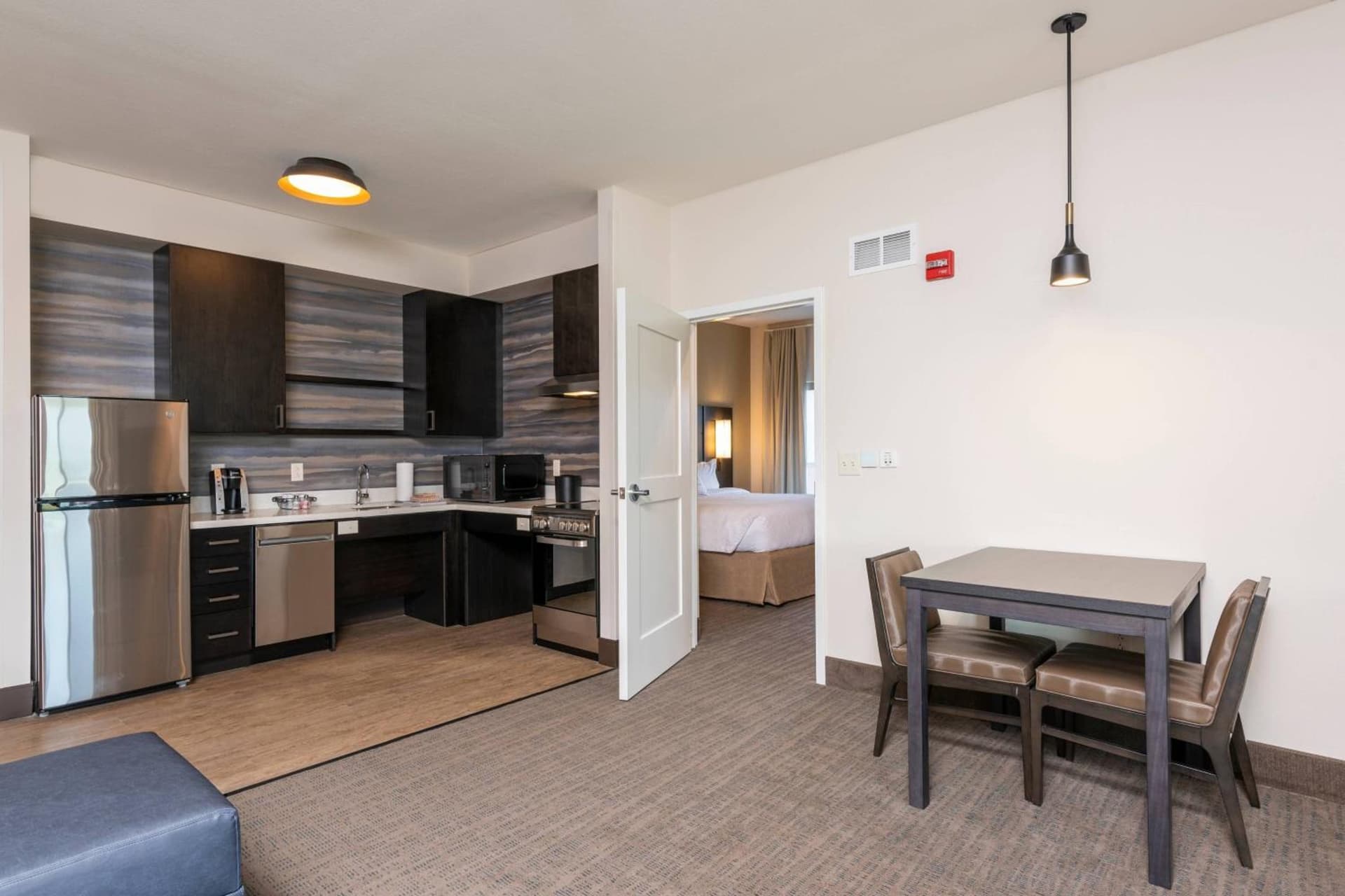 Residence Inn by Marriott Indianapolis South/Greenwood gallery photo in Indianapolis, IN — image 8