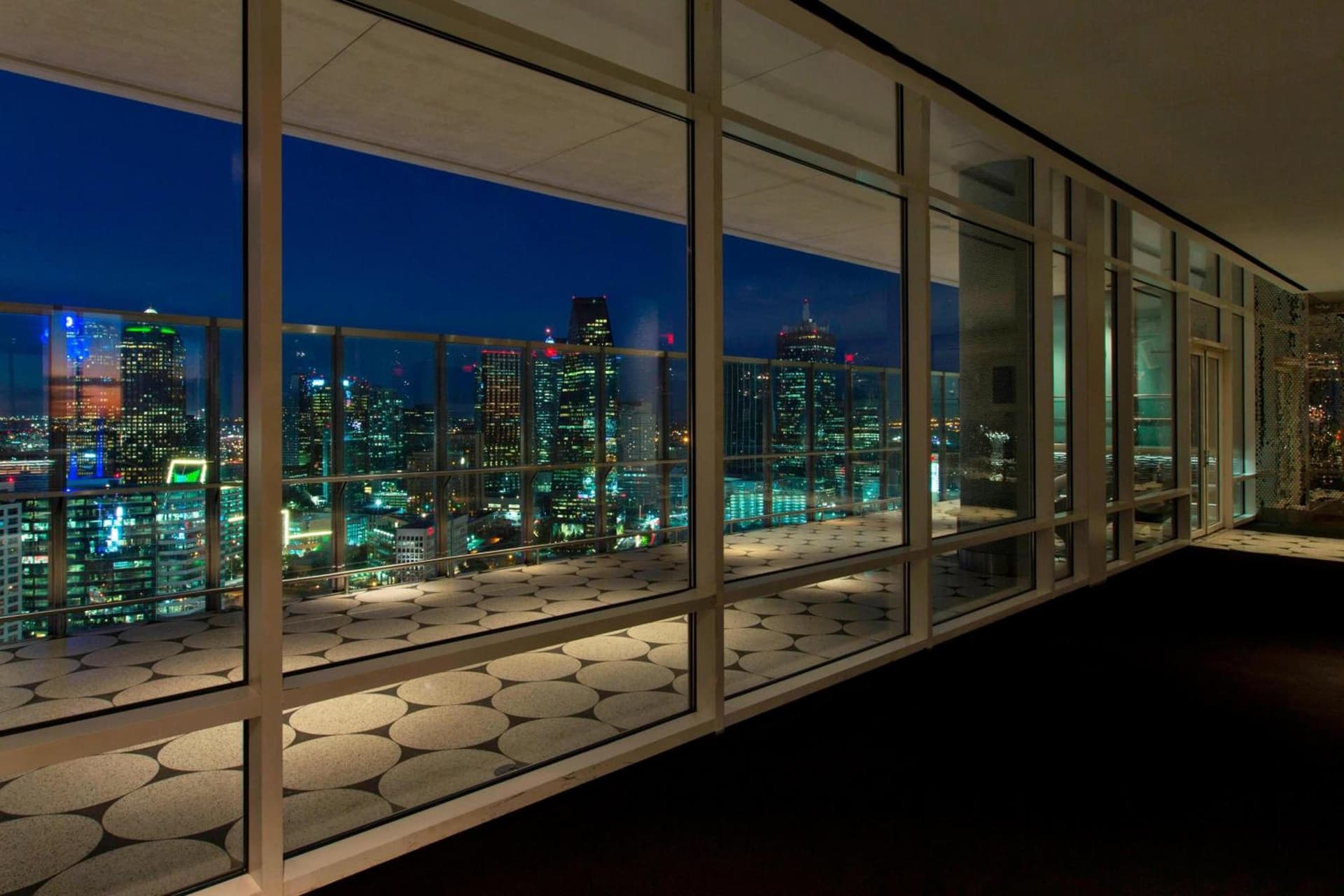W Dallas gallery photo in Dallas, TX — image 67