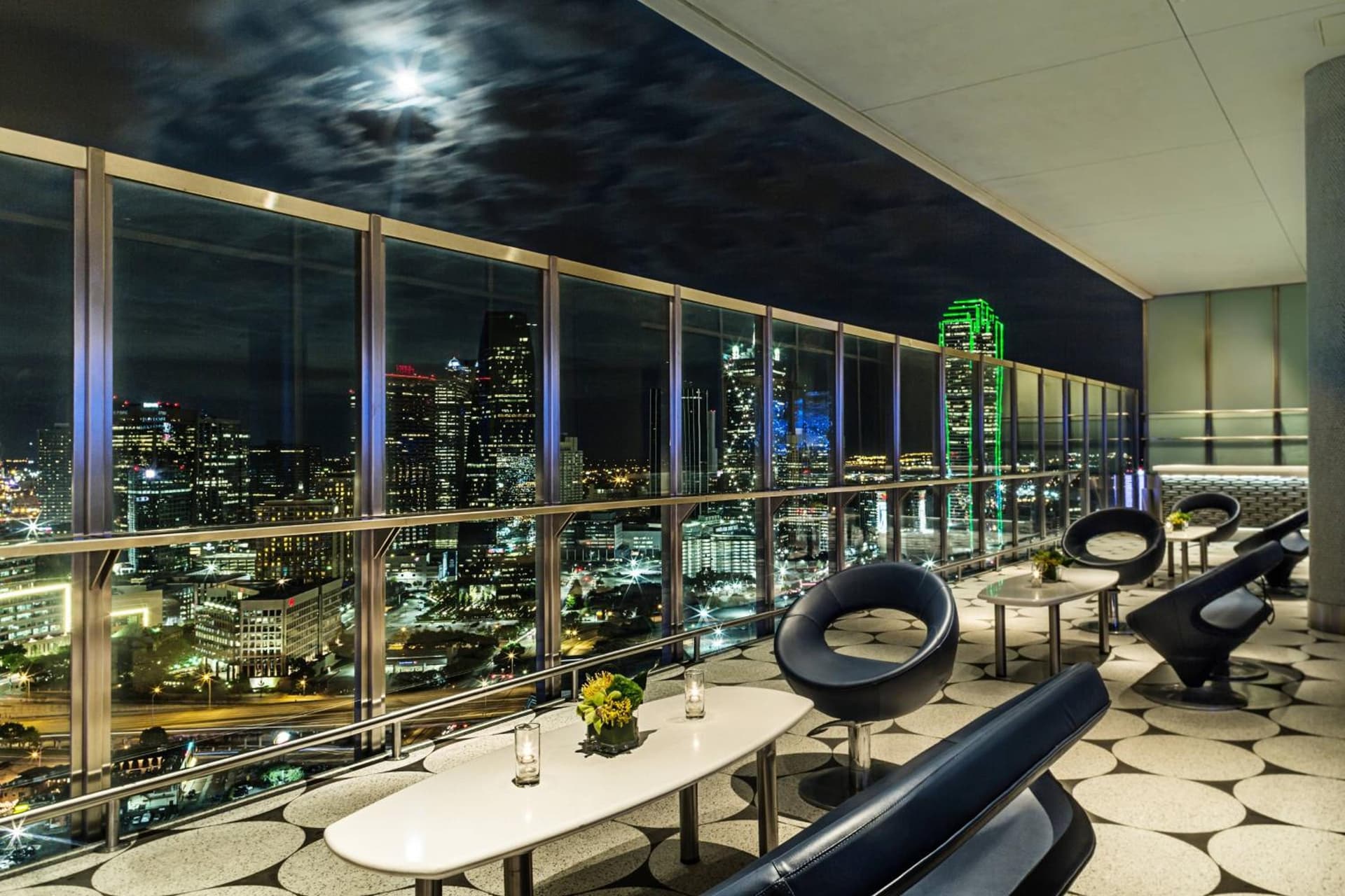 W Dallas gallery photo in Dallas, TX — image 31