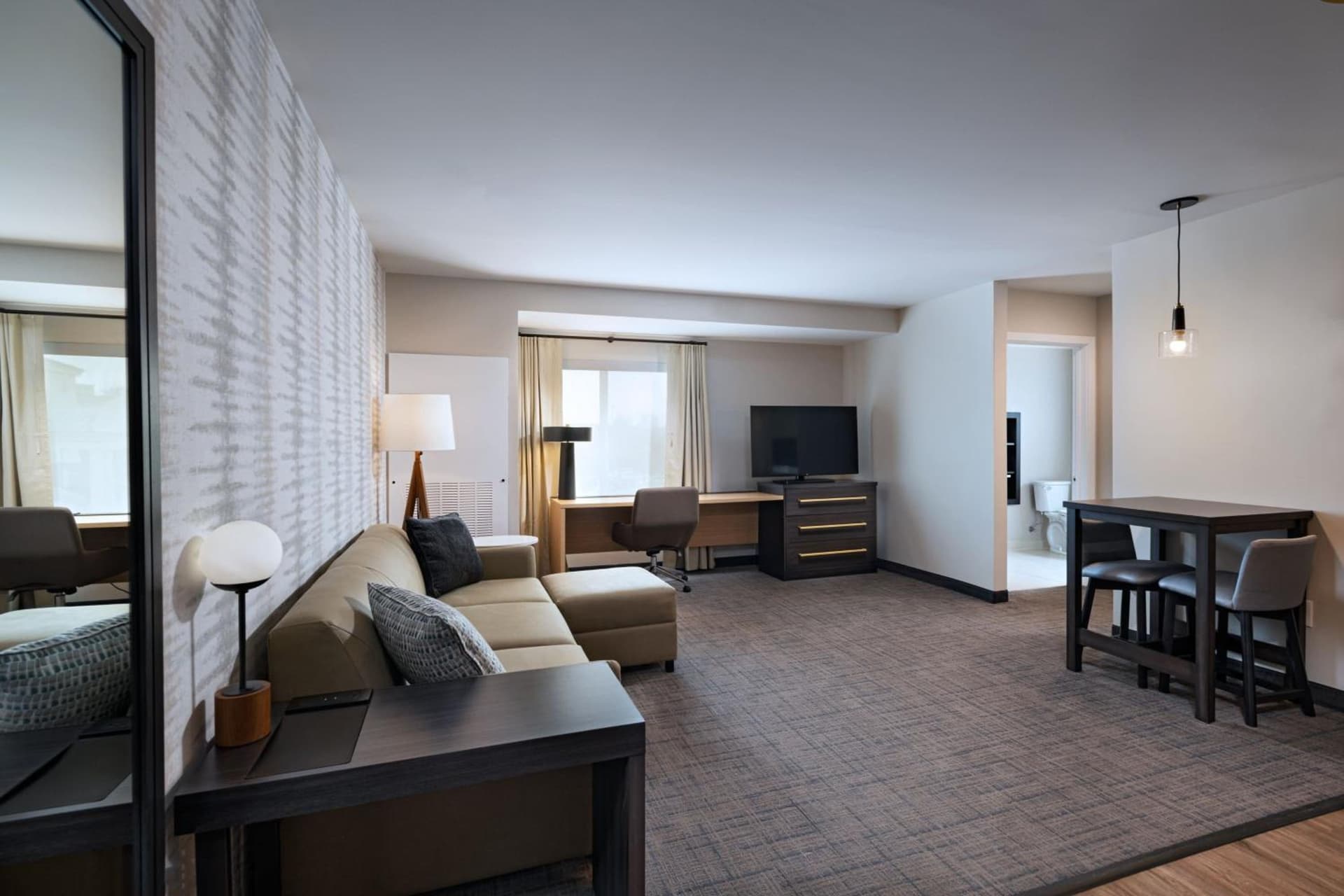 Residence Inn New Brunswick Tower Center Blvd. gallery photo in East Brunswick — image 12