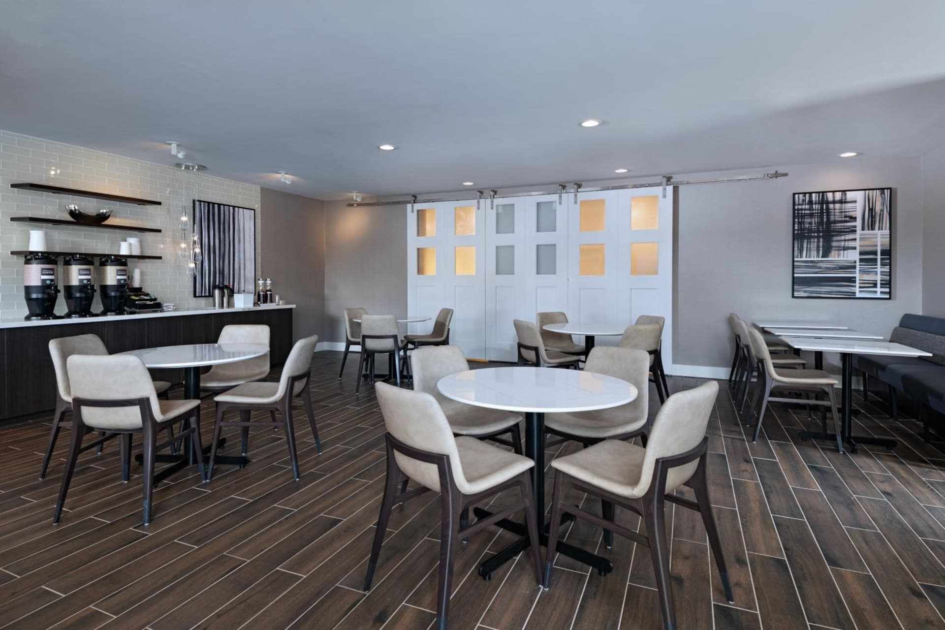 Residence Inn New Brunswick Tower Center Blvd. property views in East Brunswick — gallery photo 3