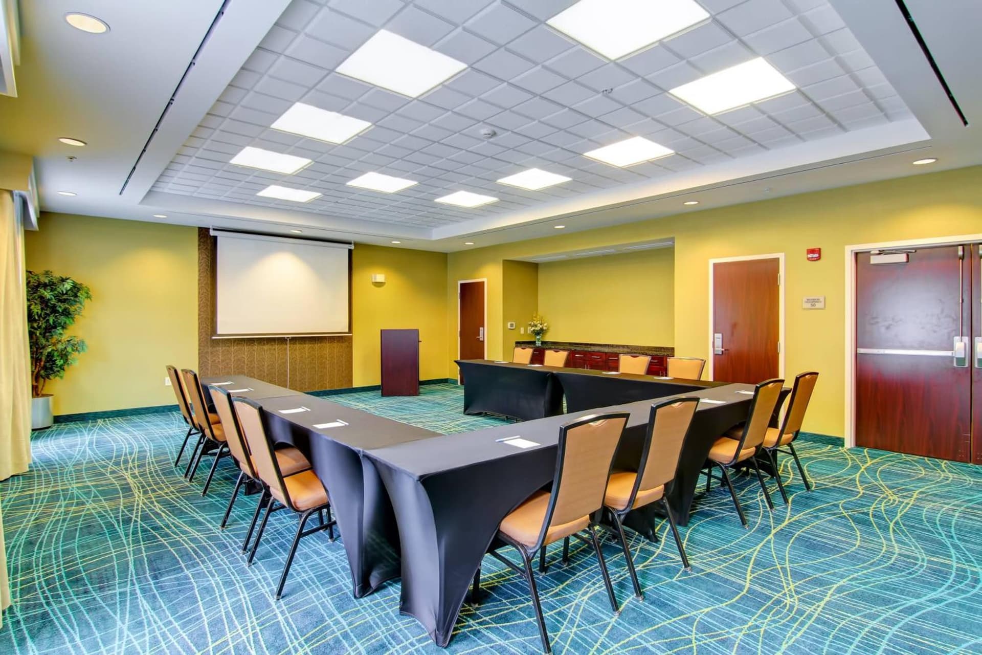 SpringHill Suites By Marriott Erie gallery photo in Erie, PA — image 14