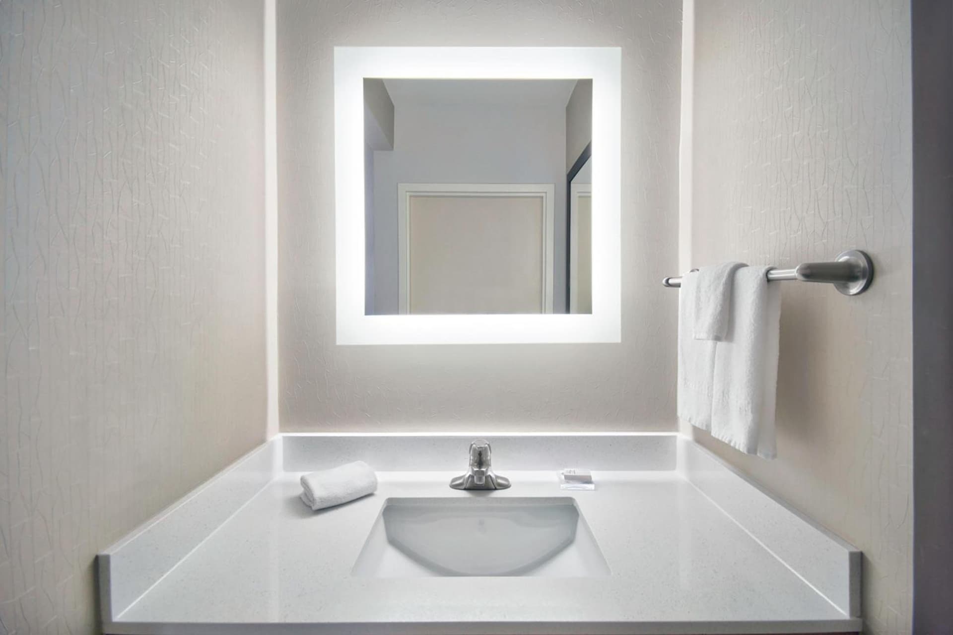 SpringHill Suites By Marriott Erie gallery photo in Erie, PA — image 22