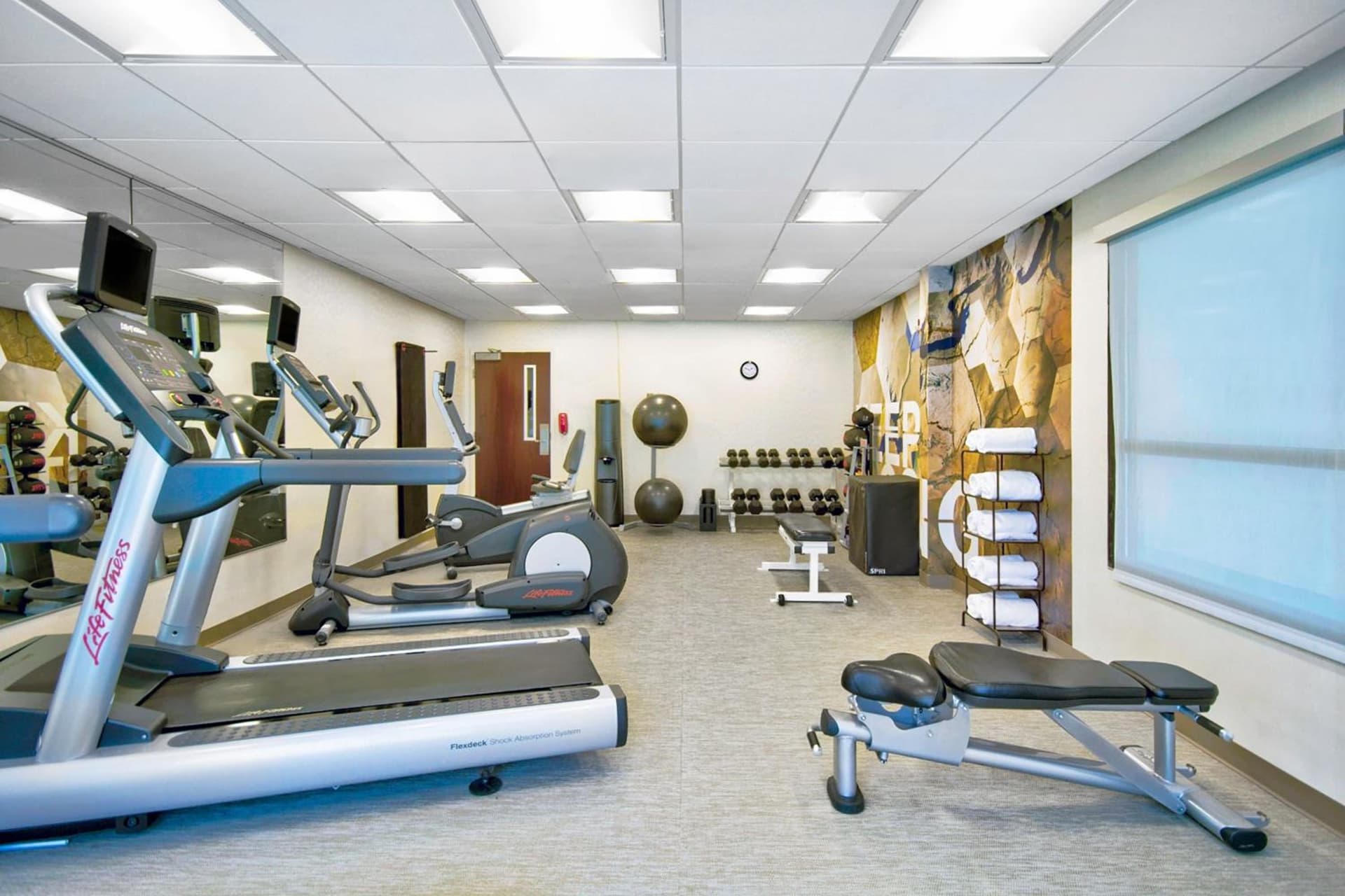 SpringHill Suites By Marriott Erie gallery photo in Erie, PA — image 7