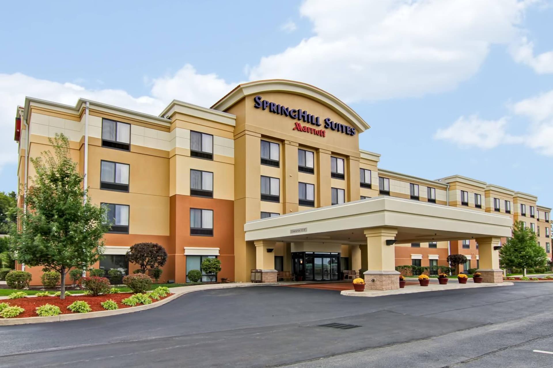SpringHill Suites By Marriott Erie featured exterior or lobby in Erie, PA — similar hotel