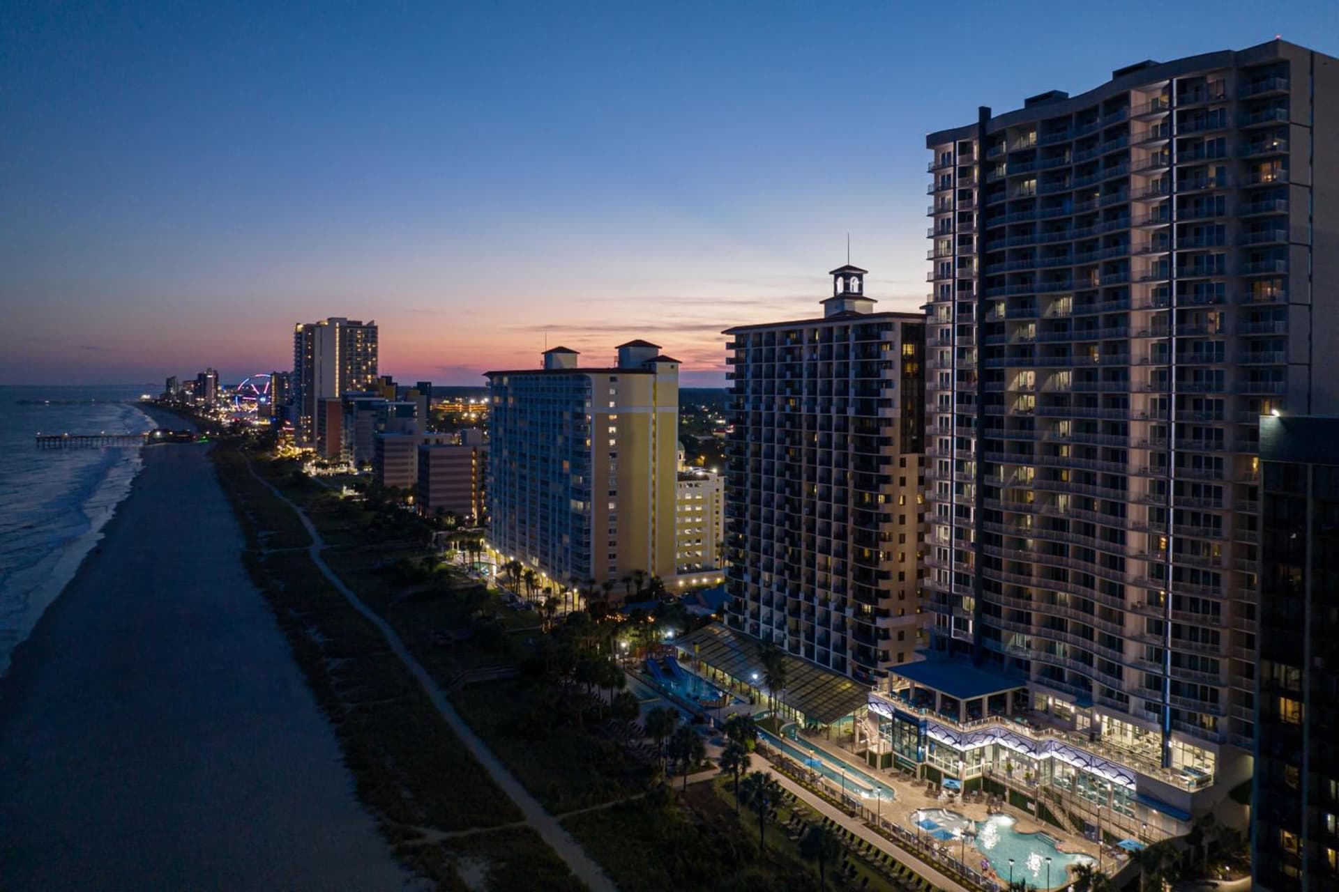 Courtyard by Marriott Myrtle Beach Oceanfront interior in Myrtle Beach, SC — gallery photo 2