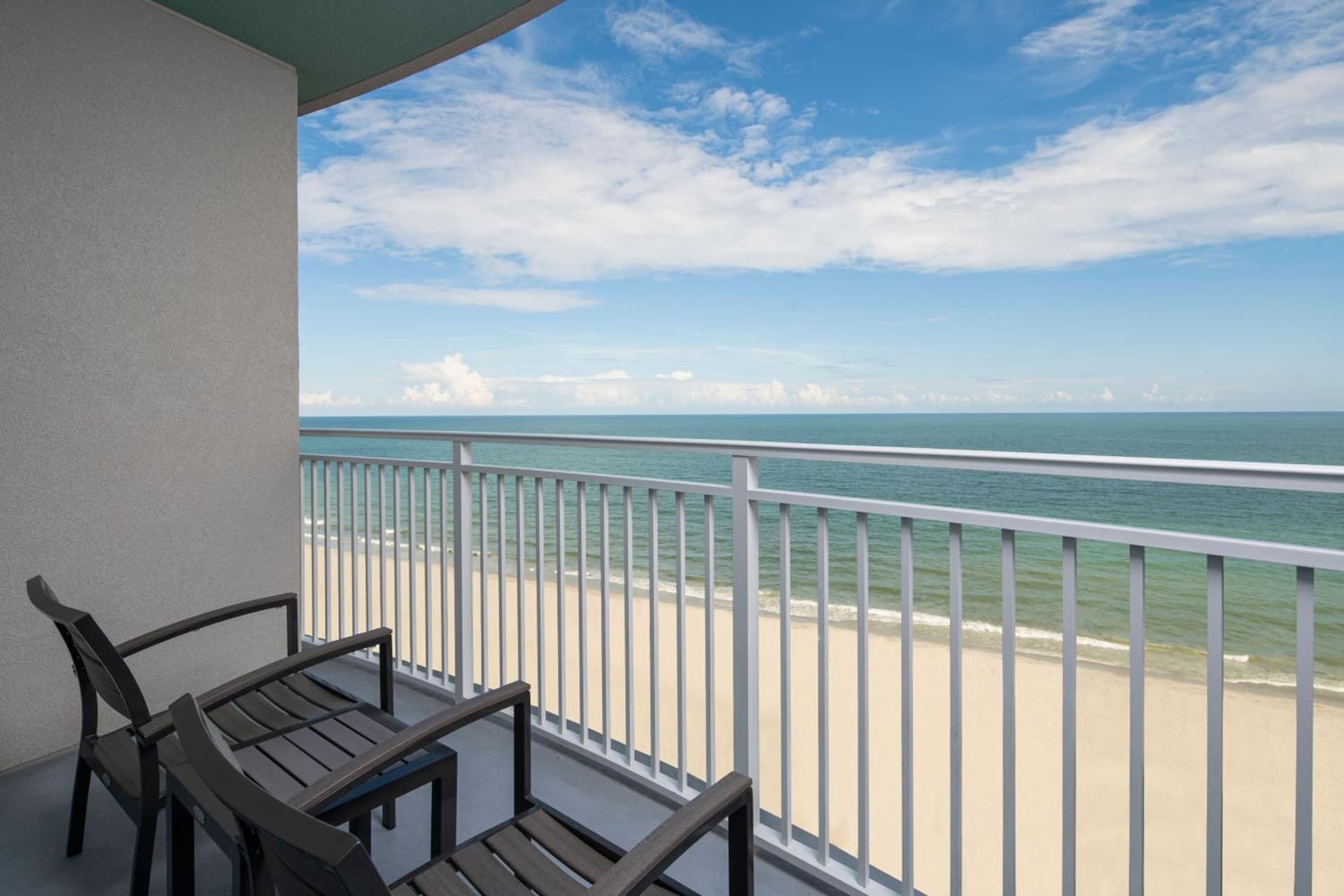 Courtyard by Marriott Myrtle Beach Oceanfront gallery photo in Myrtle Beach, SC — image 27