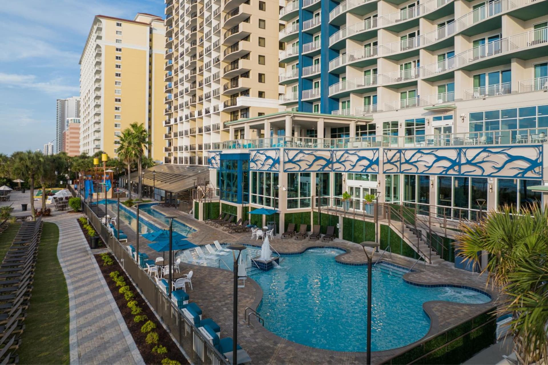 Courtyard by Marriott Myrtle Beach Oceanfront gallery photo in Myrtle Beach, SC — image 25