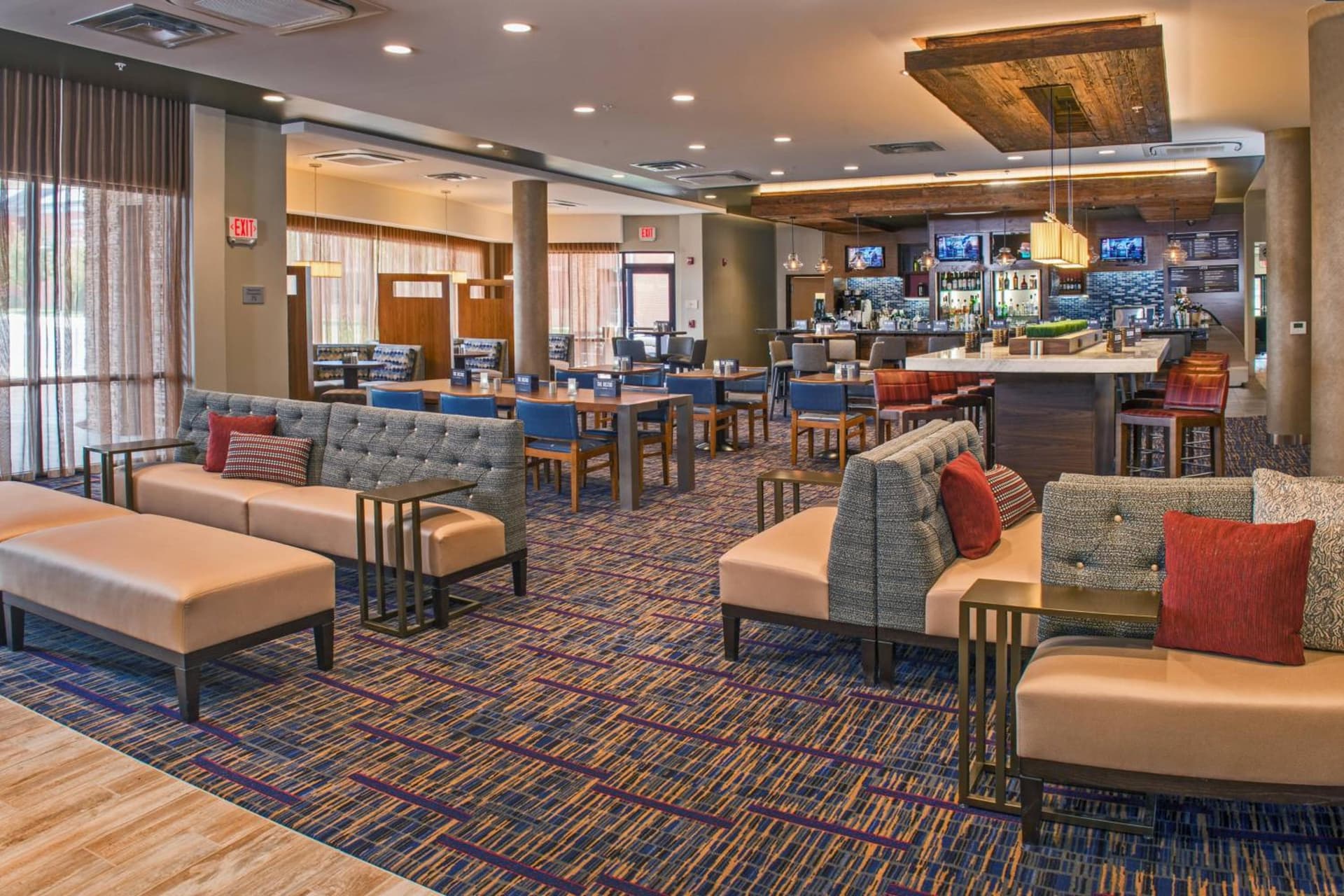 Courtyard by Marriott Shippensburg gallery photo in Shippensburg, PA — image 6
