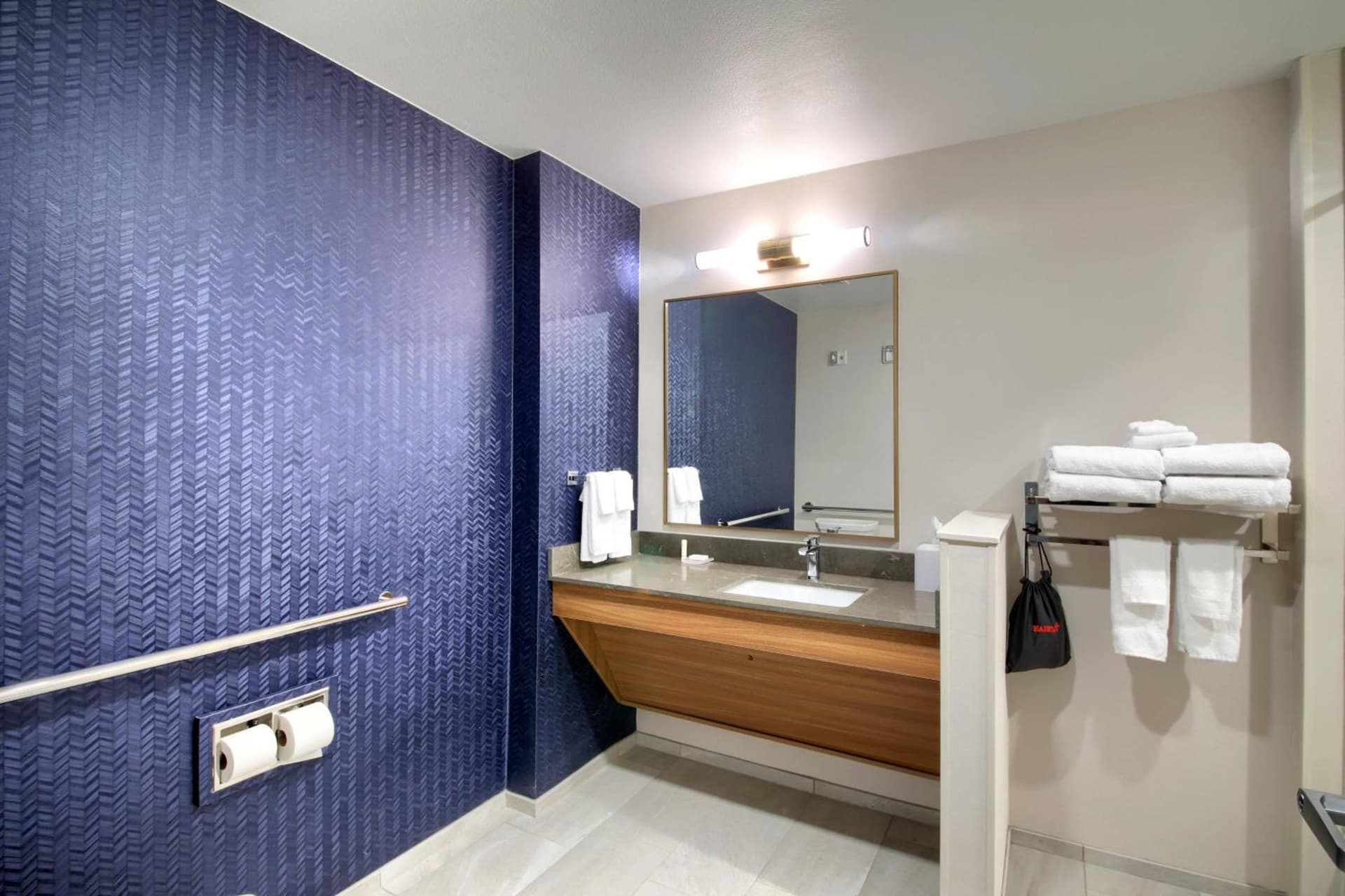 Fairfield Inn & Suites by Marriott Dallas Cedar Hill gallery photo in Cedar Hill, TX — image 13