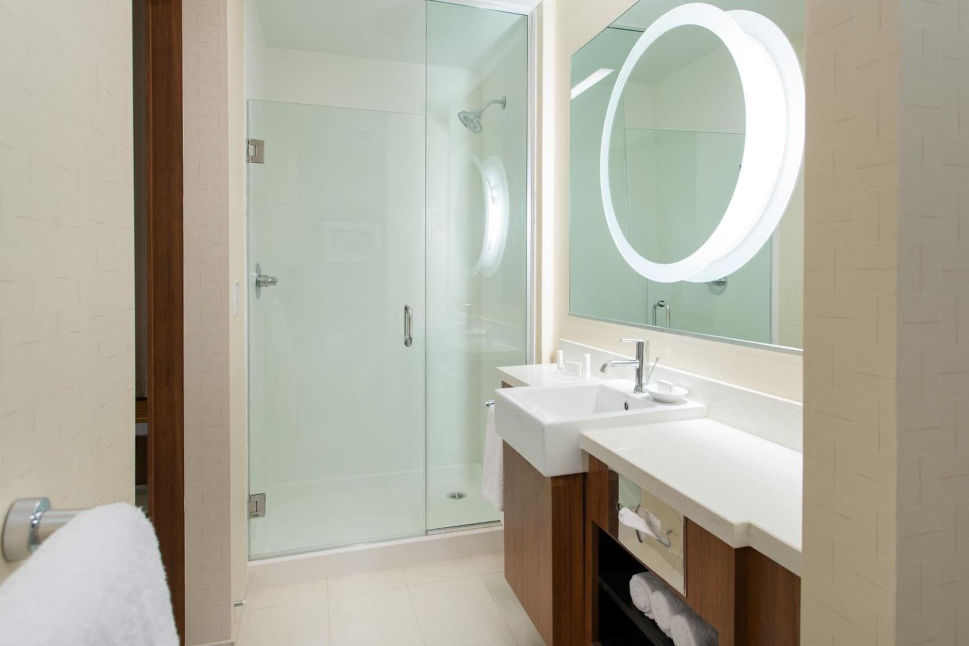 SpringHill Suites by Marriott Los Angeles Burbank/Downtown gallery photo in Burbank, CA — image 28
