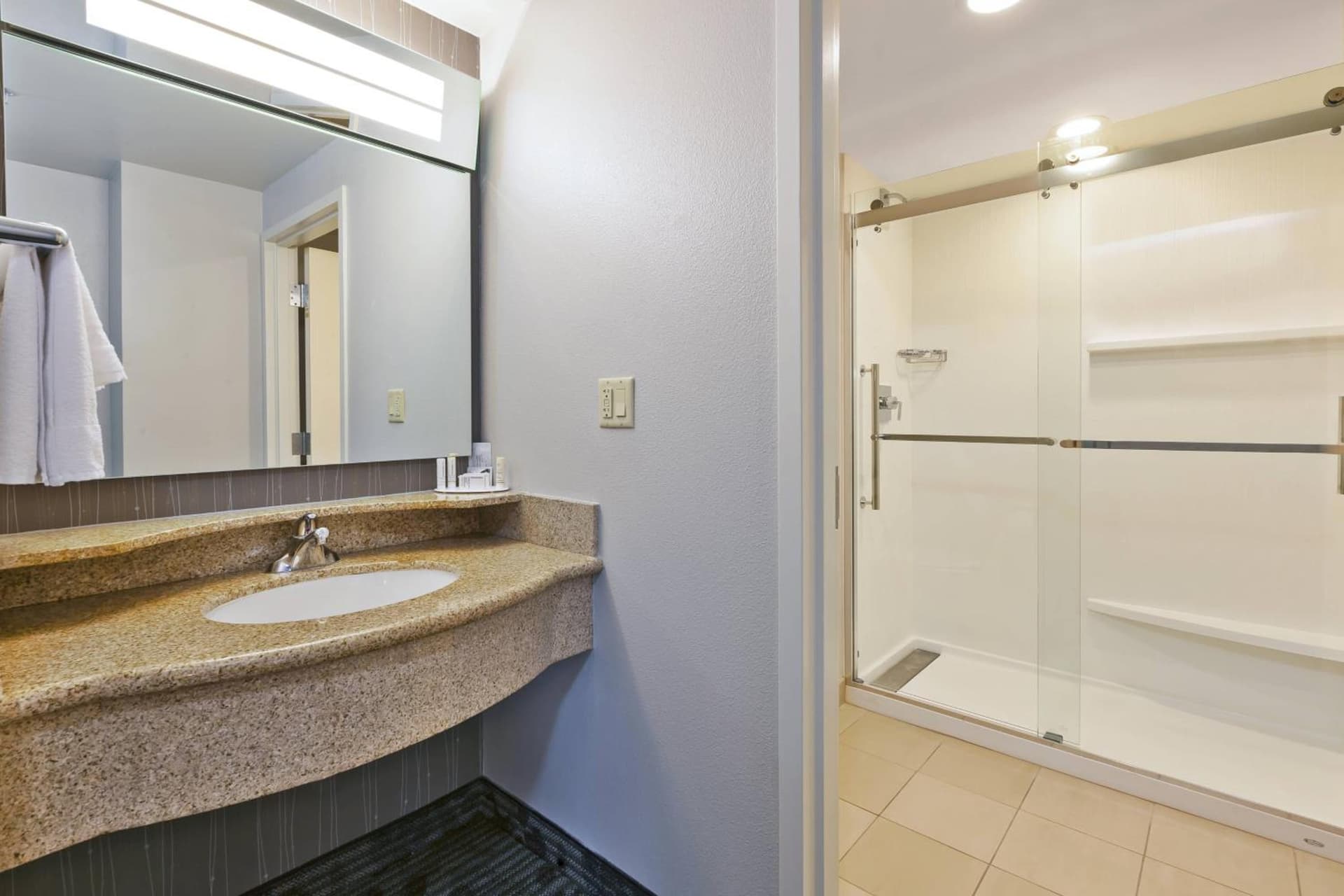Courtyard by Marriott Oklahoma City Downtown gallery photo in Oklahoma City, OK — image 24
