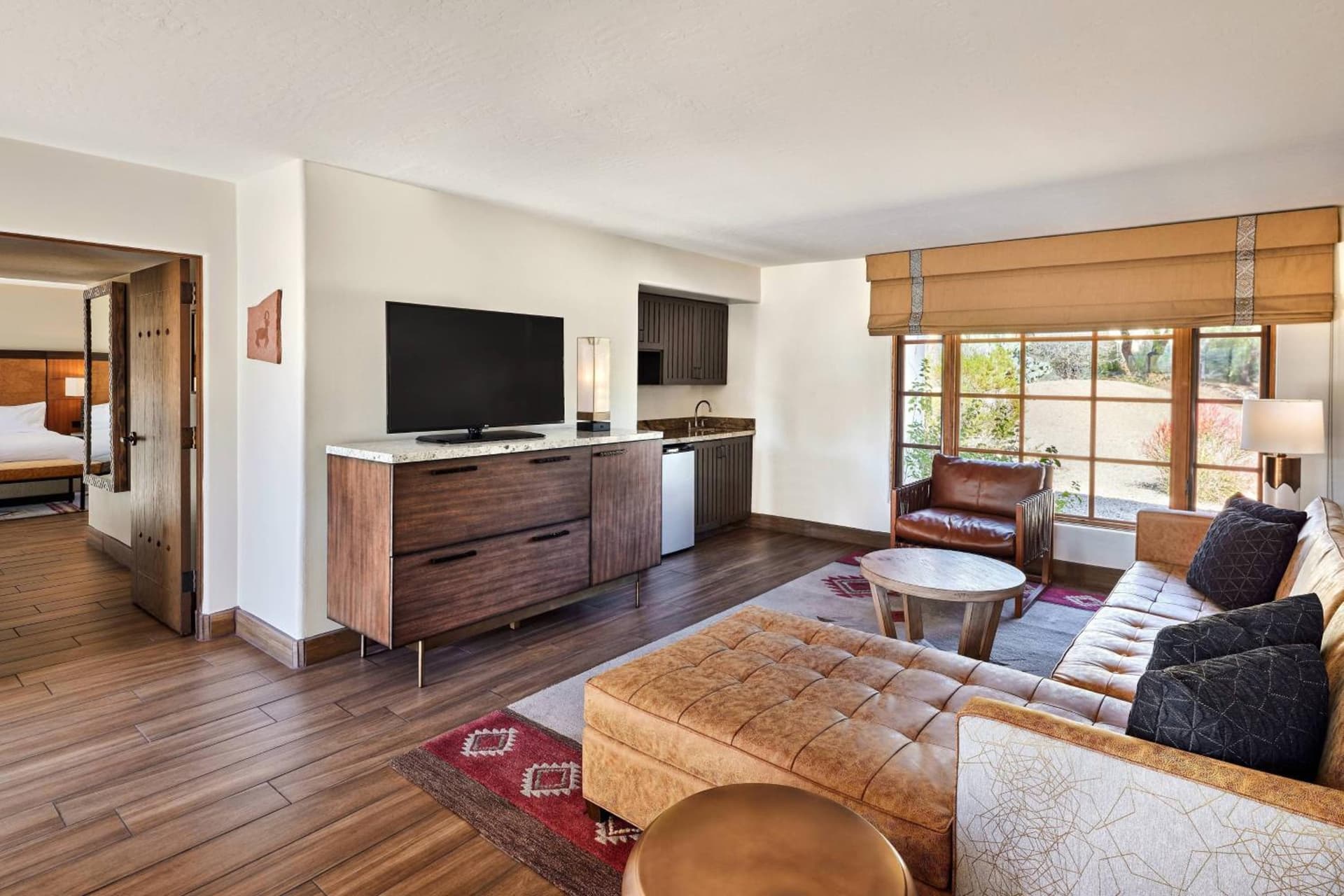 JW Marriott Scottsdale Camelback Inn Resort & Spa interior in Scottsdale, AZ — gallery photo 2