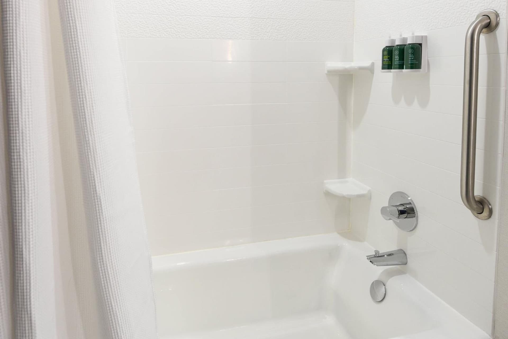 Fairfield Inn & Suites Ontario Rancho Cucamonga gallery photo in Rancho Cucamonga, CA — image 9