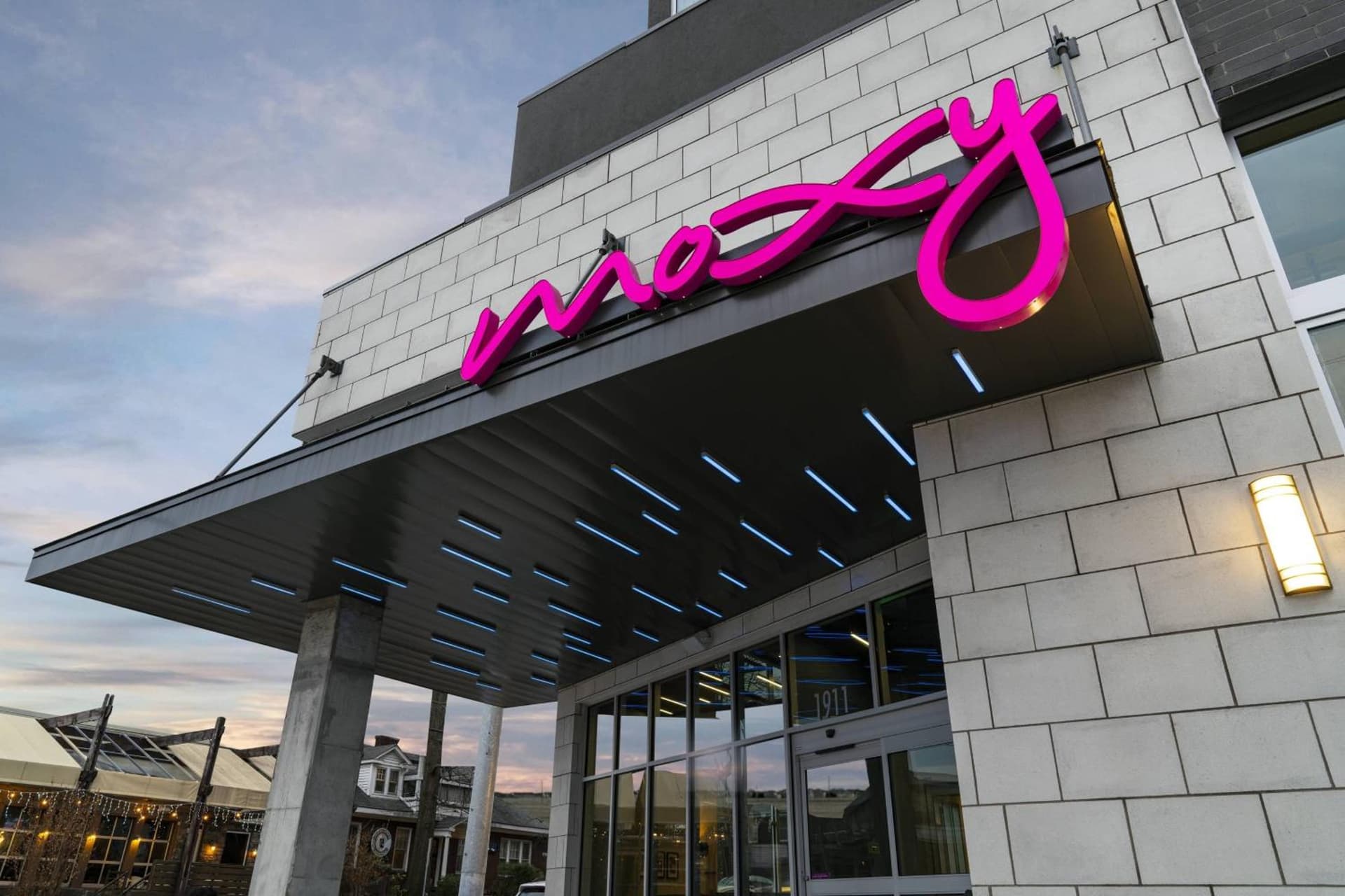 Moxy Nashville Vanderbilt Area interior in Nashville, TN — gallery photo 2