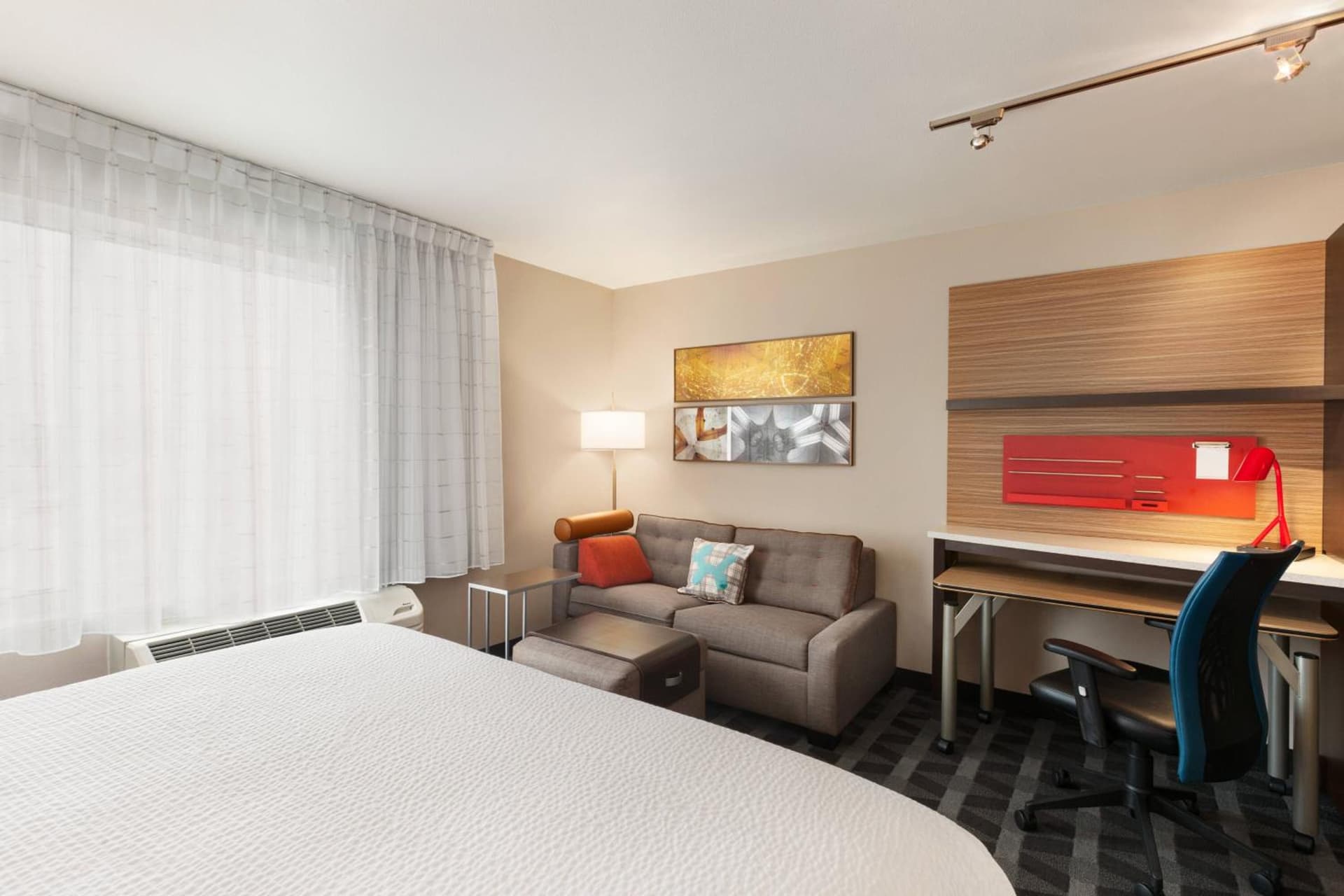 TownePlace Suites Cedar Rapids Marion gallery photo in Marion, IA — image 6