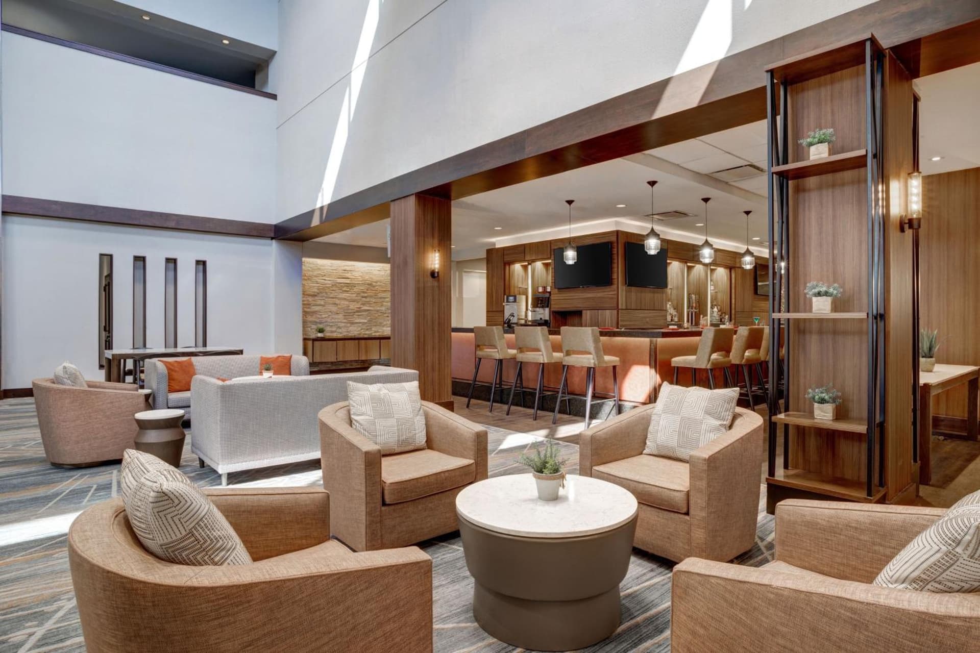 Houston Marriott North interior in Houston, TX — gallery photo 2