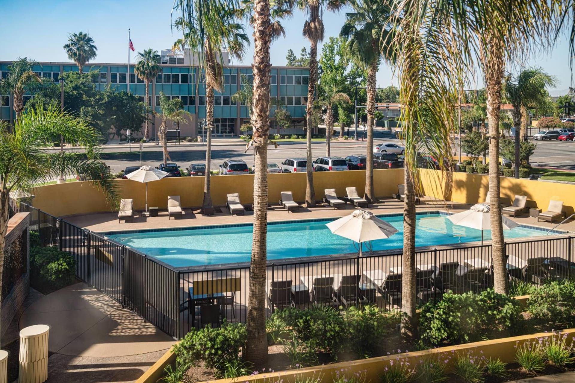 Bakersfield Marriott at the Convention Center gallery photo in Bakersfield, CA — image 15