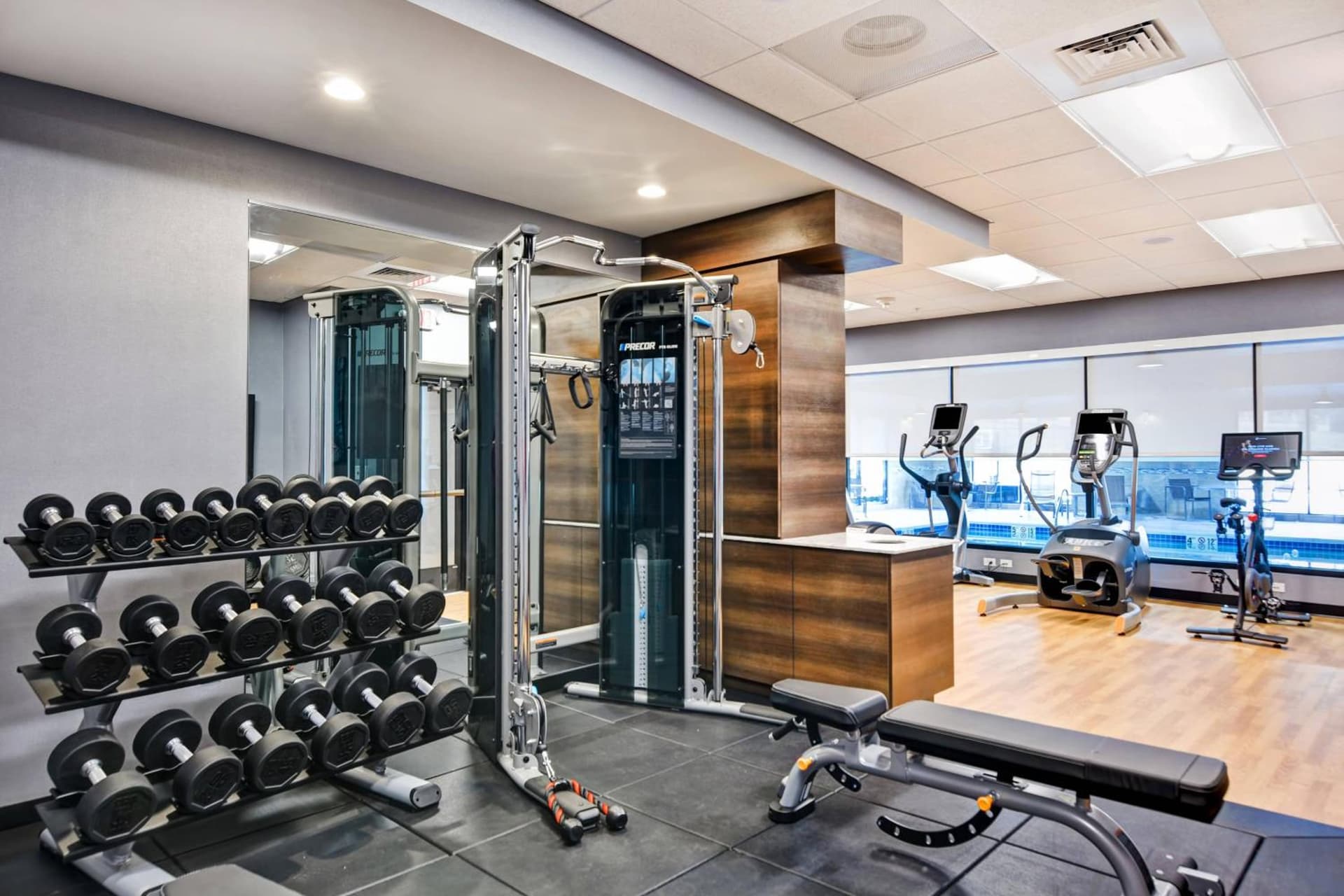 TownePlace Suites by Marriott Bridgewater Branchburg interior in Branchburg Park, NJ — gallery photo 2