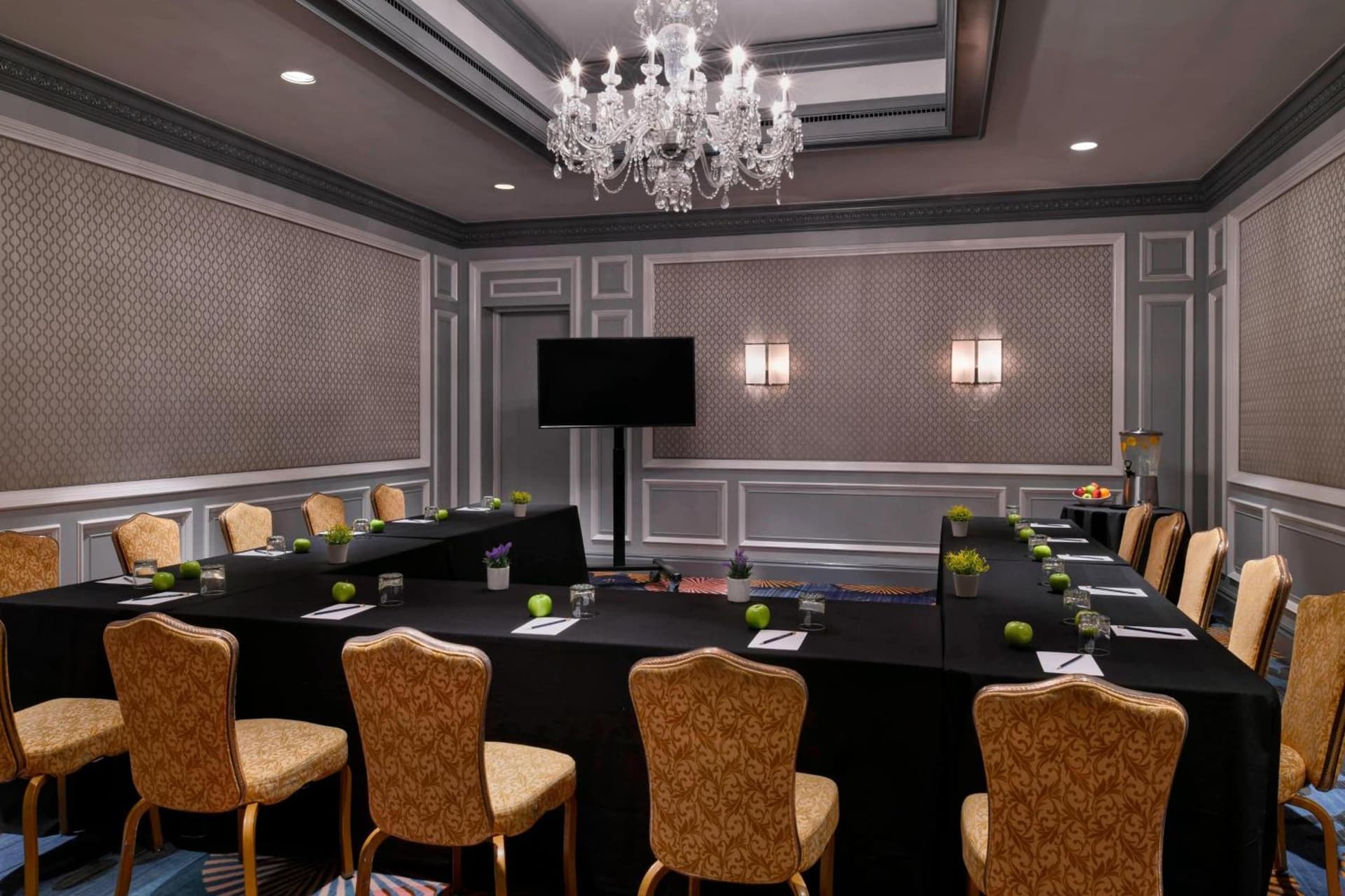 The Henry, Autograph Collection — hotel in Dearborn, Michigan