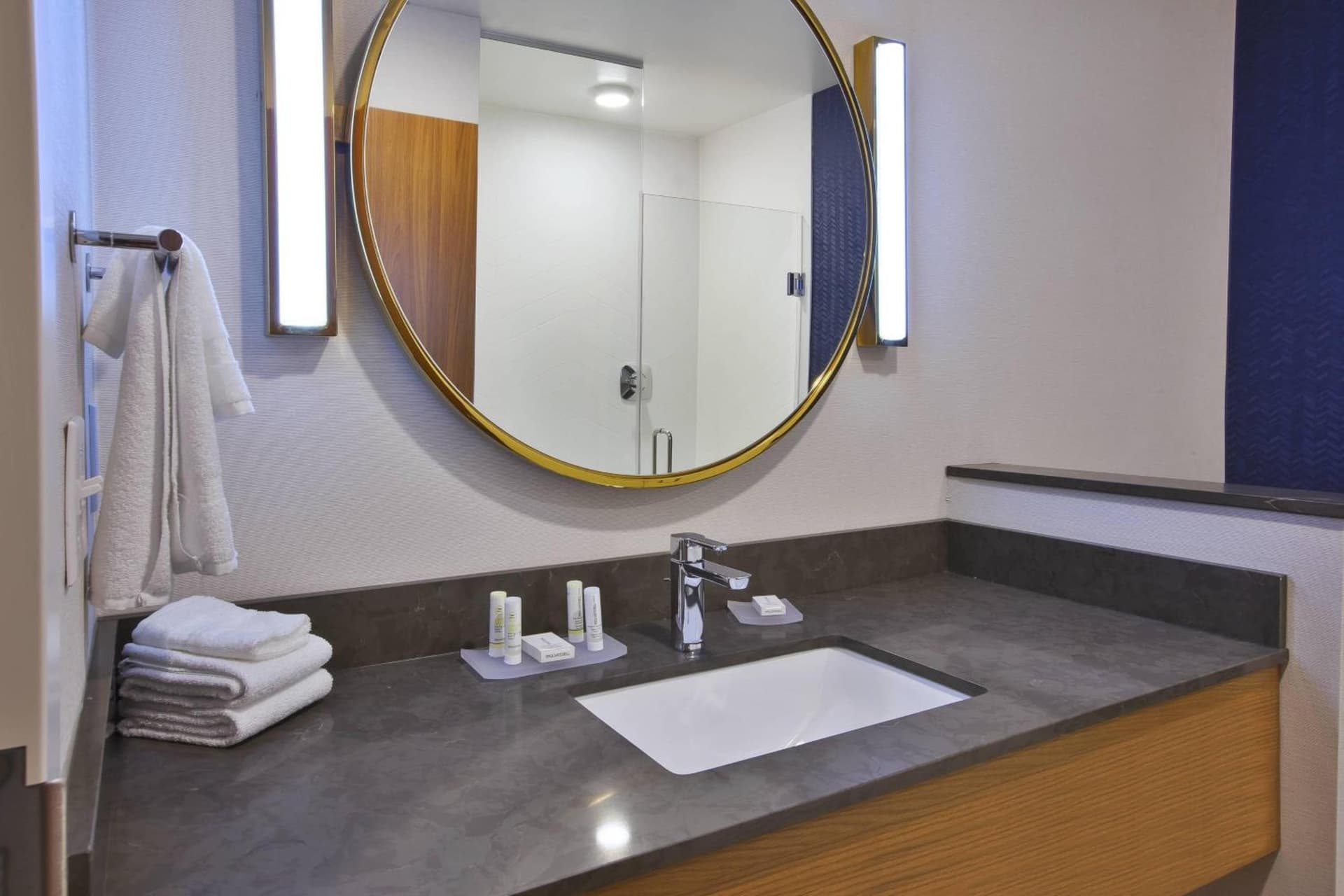 Fairfield Inn & Suites by Marriott Flint Grand Blanc gallery photo in Grand Blanc, MI — image 13