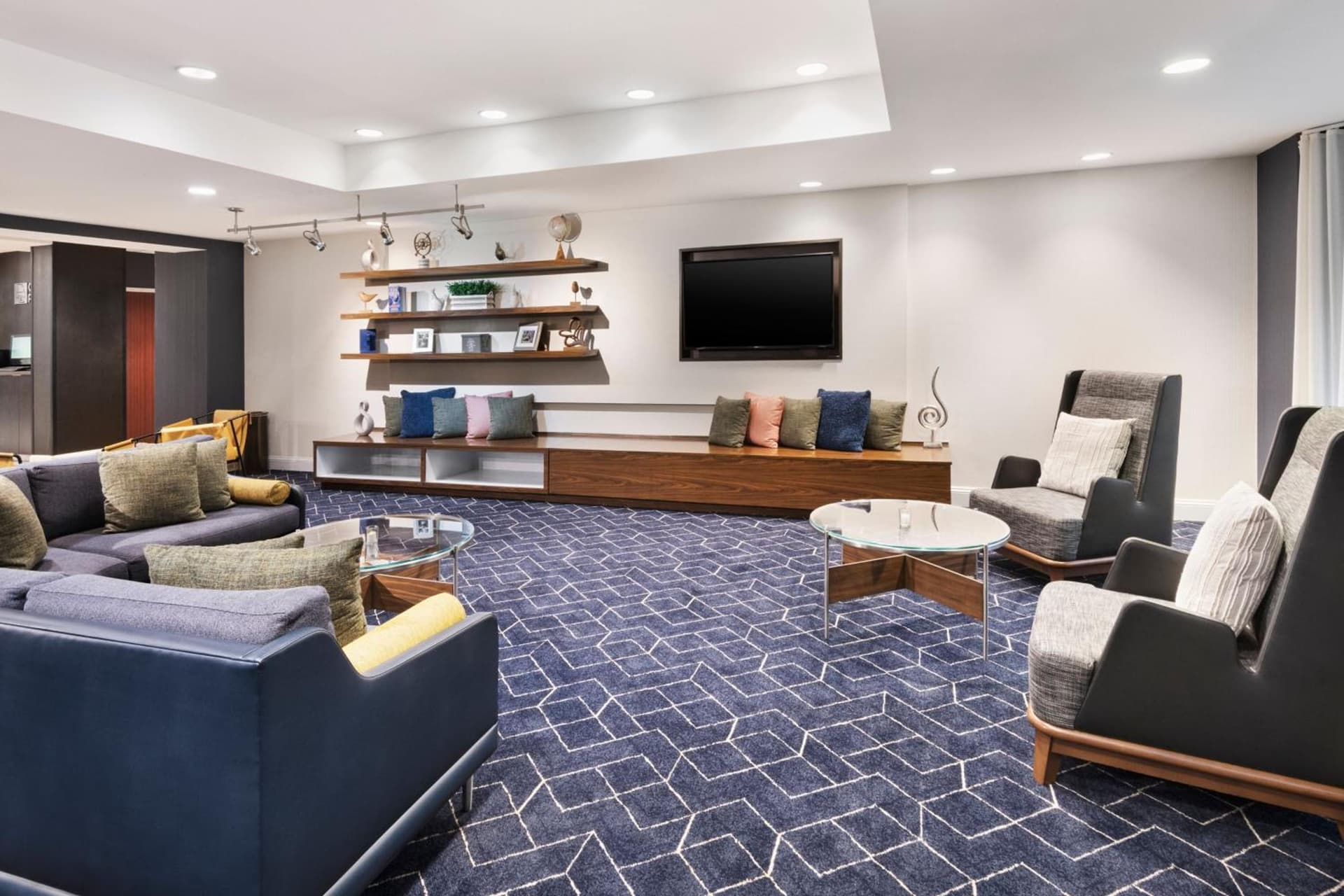 Courtyard by Marriott Burlington gallery photo in Burlington, NC — image 17