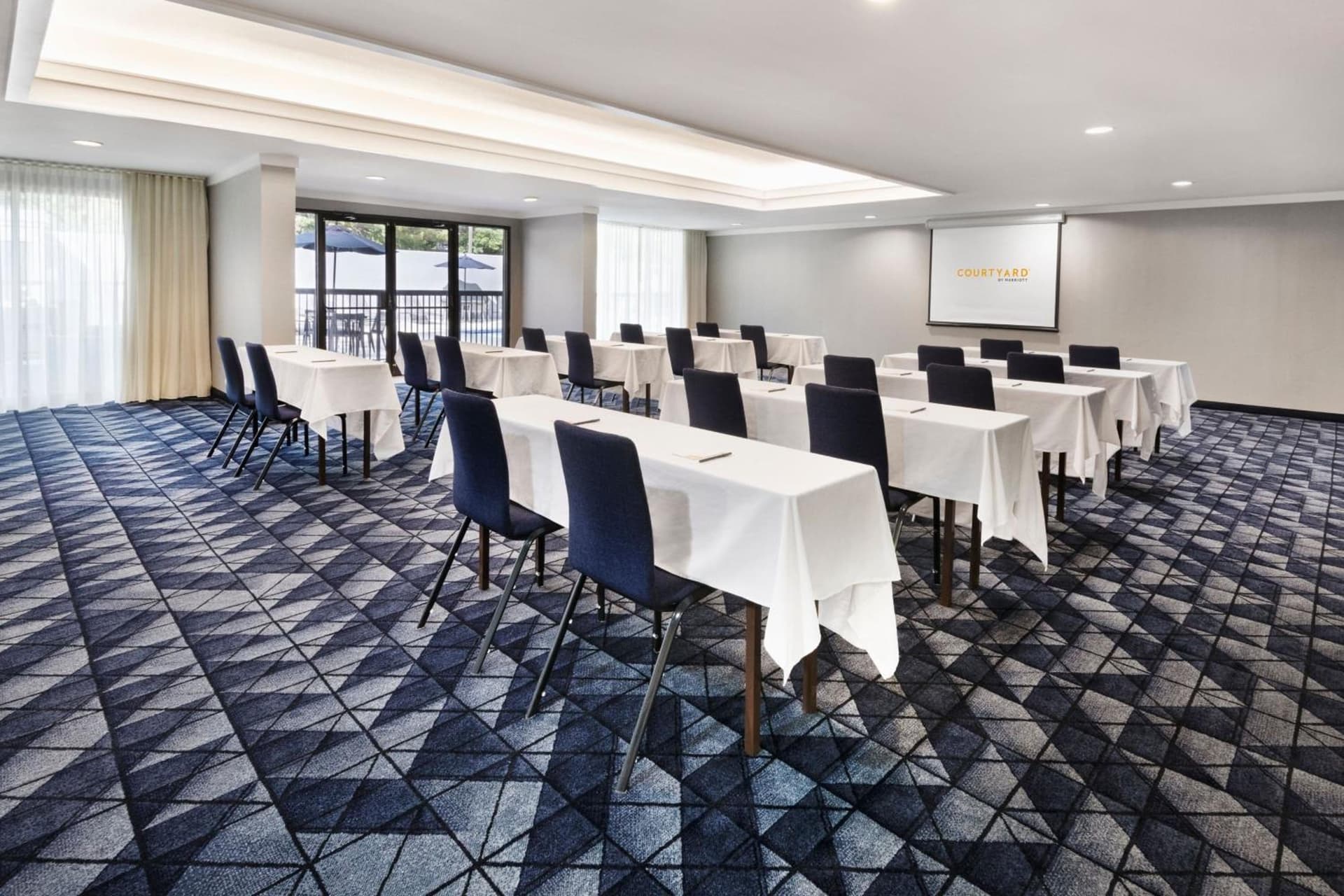 Courtyard by Marriott Burlington gallery photo in Burlington, NC — image 11