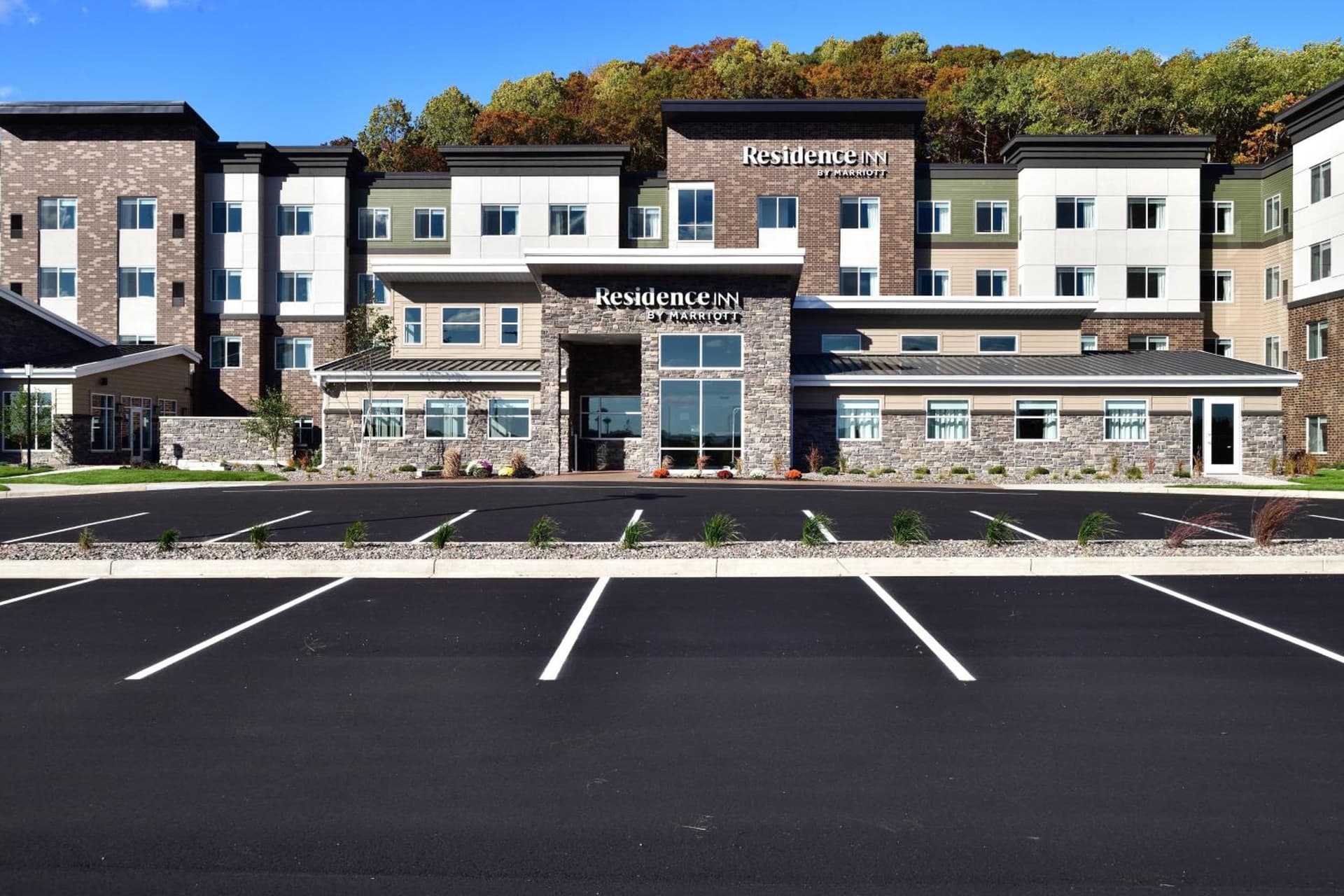 Residence Inn by Marriott Eau Claire property views in Eau Claire, WI — gallery photo 3