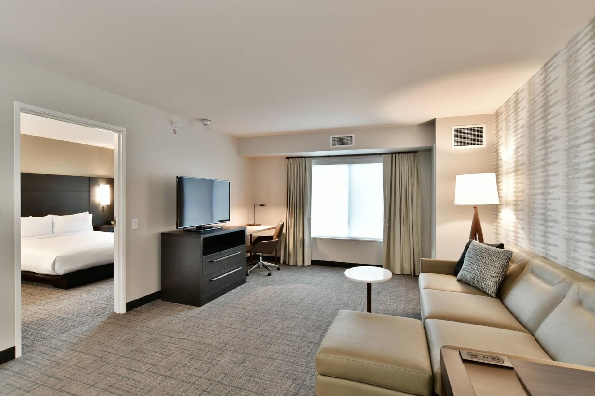 Residence Inn by Marriott Eau Claire gallery photo in Eau Claire, WI — image 12