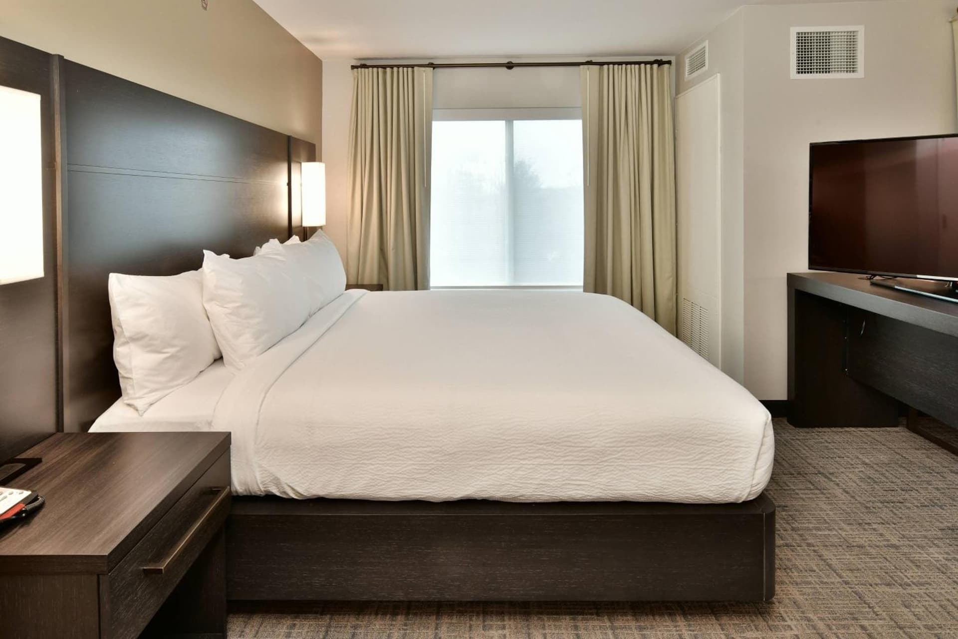 Residence Inn by Marriott Eau Claire gallery photo in Eau Claire, WI — image 35