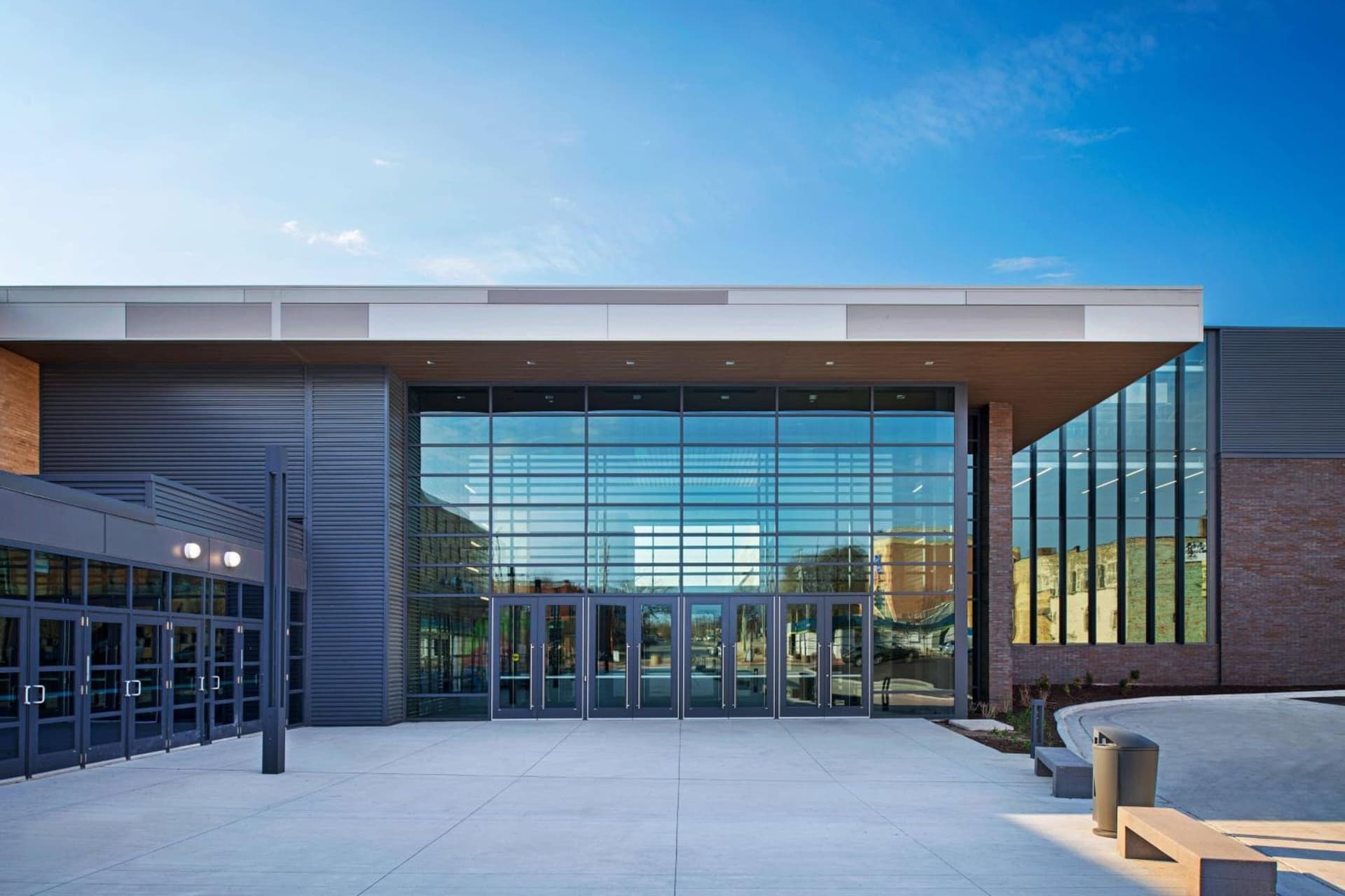 Delta Hotels by Marriott Muskegon Convention Center gallery photo in Muskegon, MI — image 39