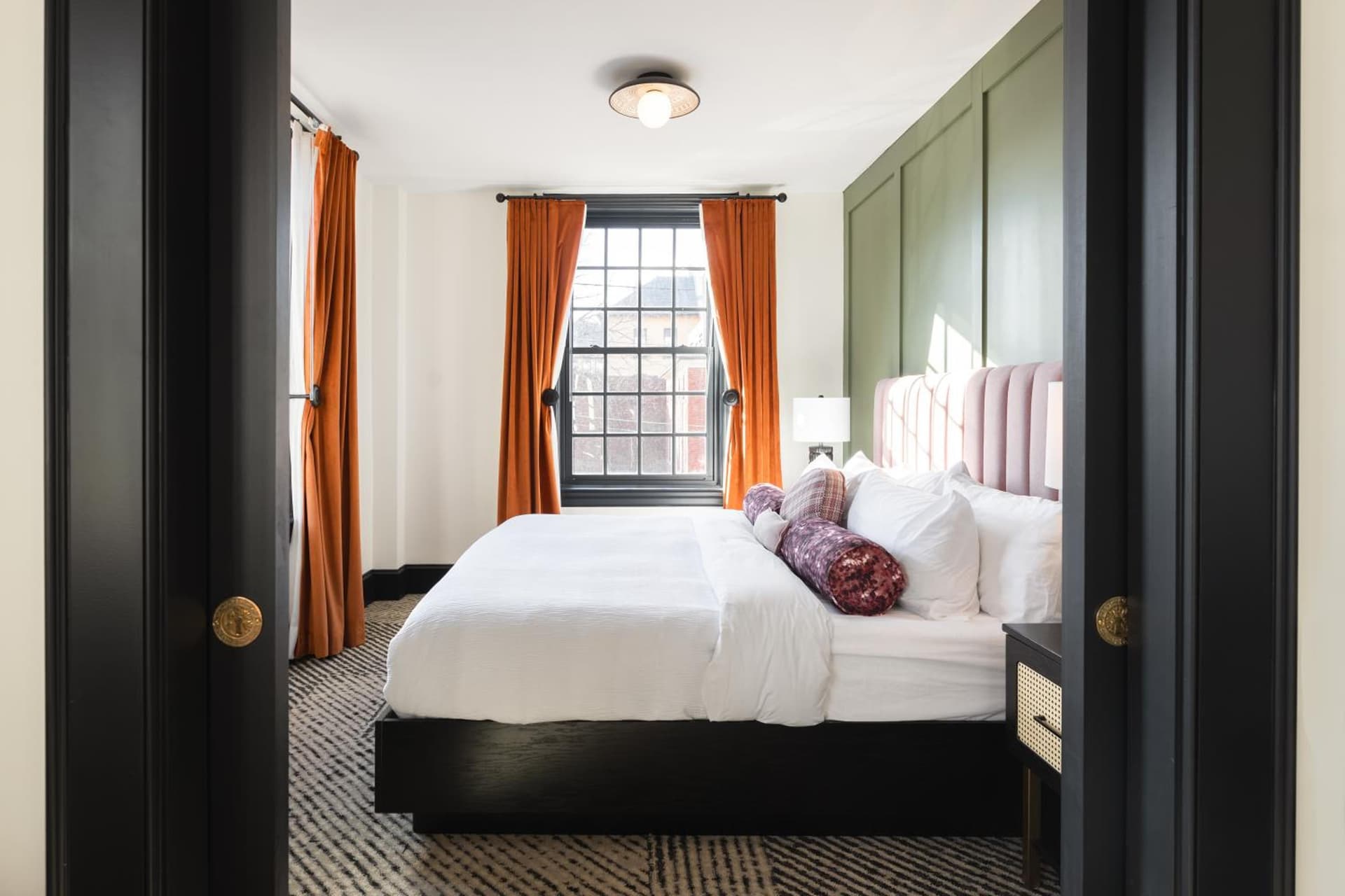 Hotel Thaxter gallery photo in Portsmouth, NH — image 122