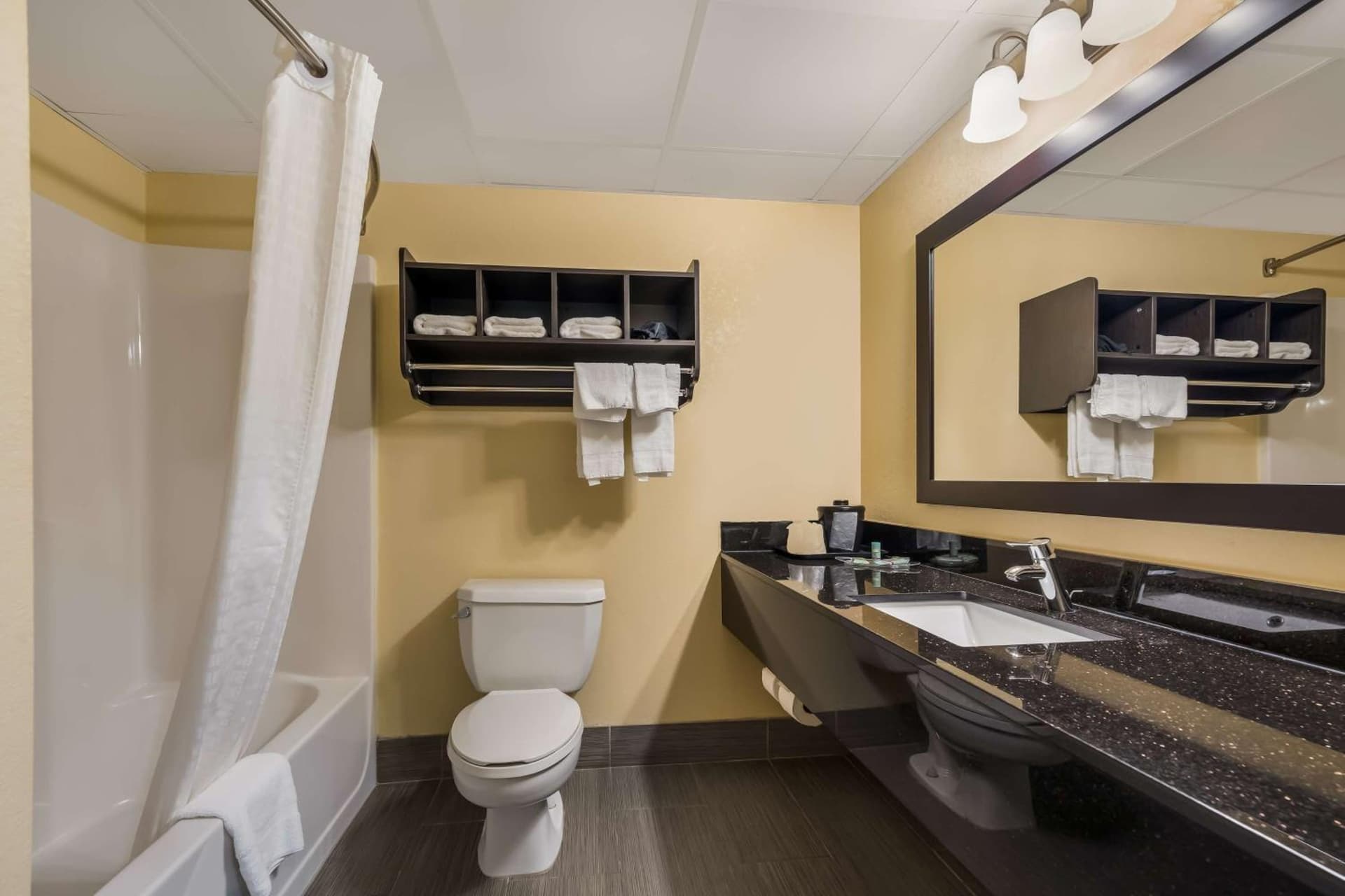 Best Western Bradbury Inn & Suites gallery photo in Perry, GA — image 12