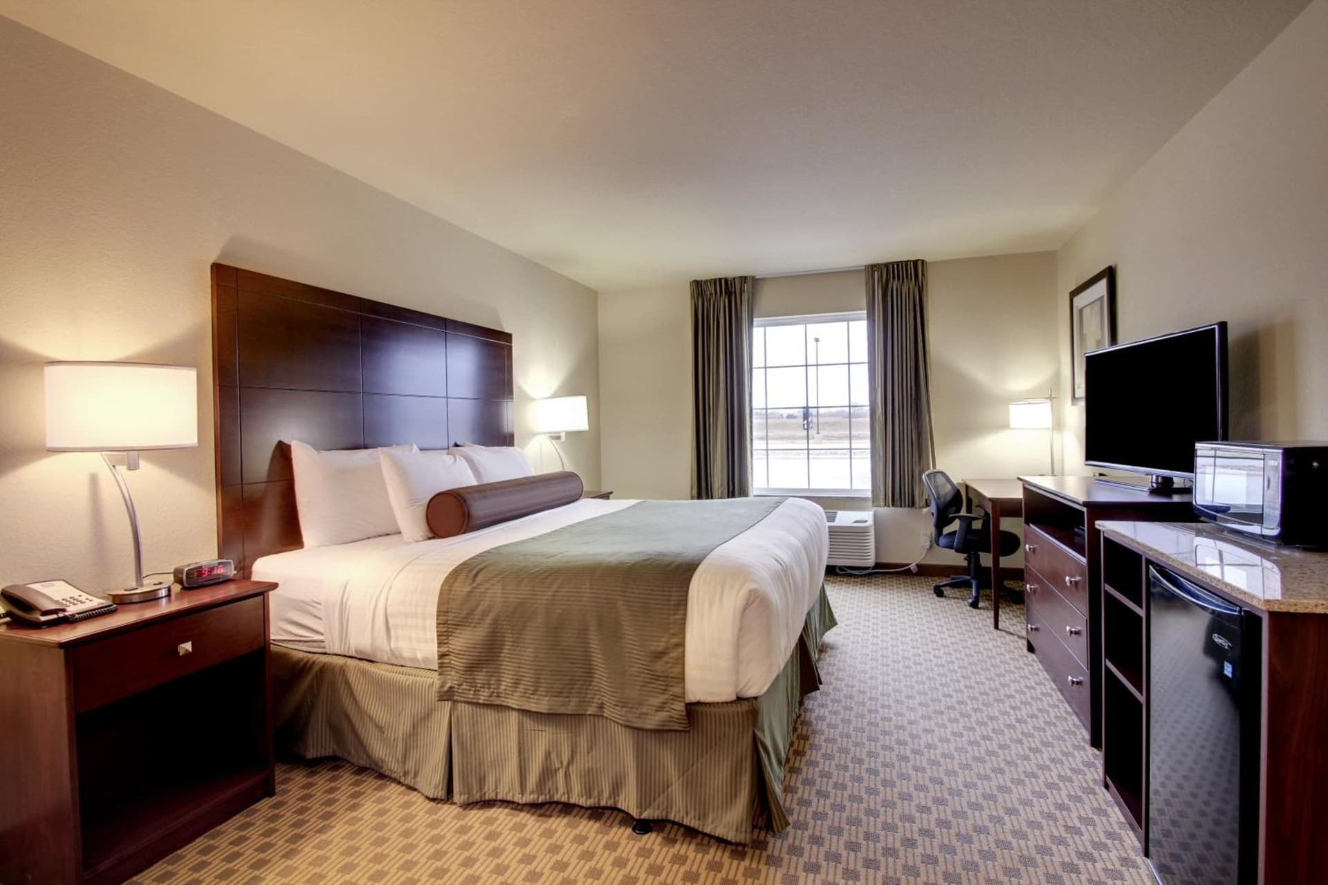 Cobblestone Hotel & Suites - Waynesboro gallery photo in Rouzerville, PA — image 29