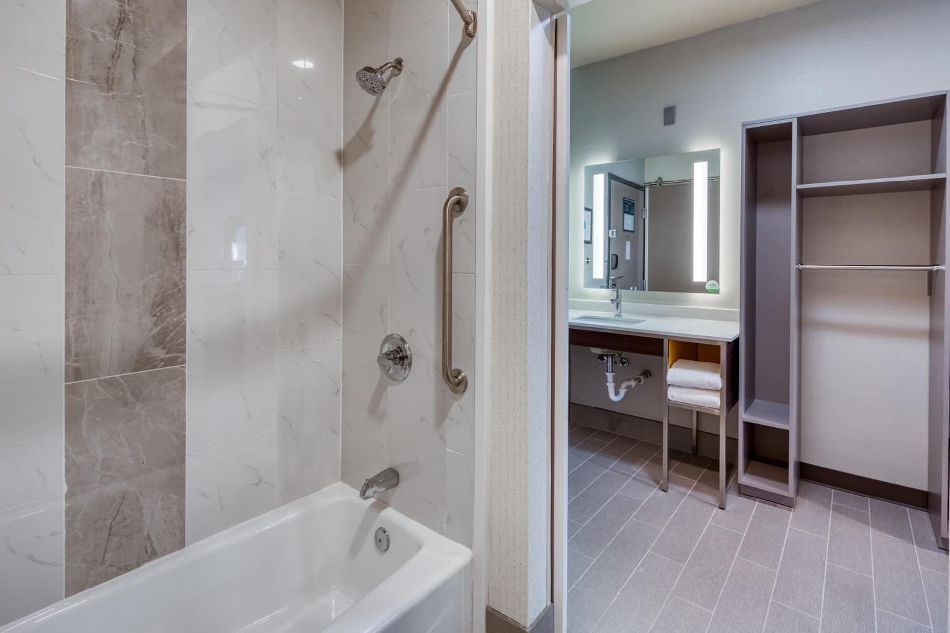 Holiday Inn Kansas City - Downtown by IHG gallery photo in Kansas City, MO — image 94