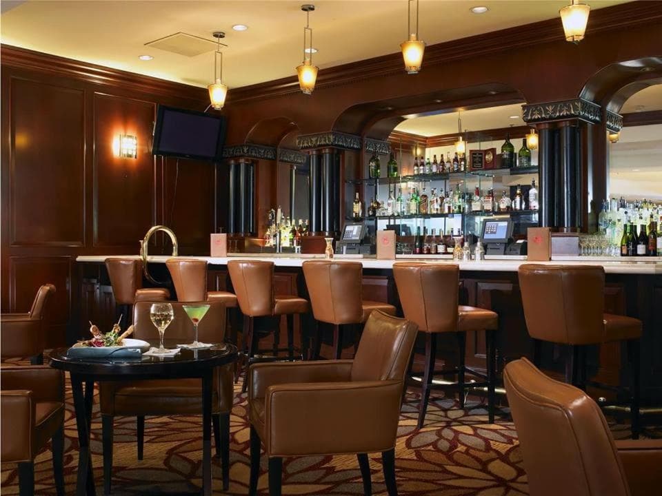 Anaheim Majestic Garden Hotel gallery photo in Anaheim, CA — image 47