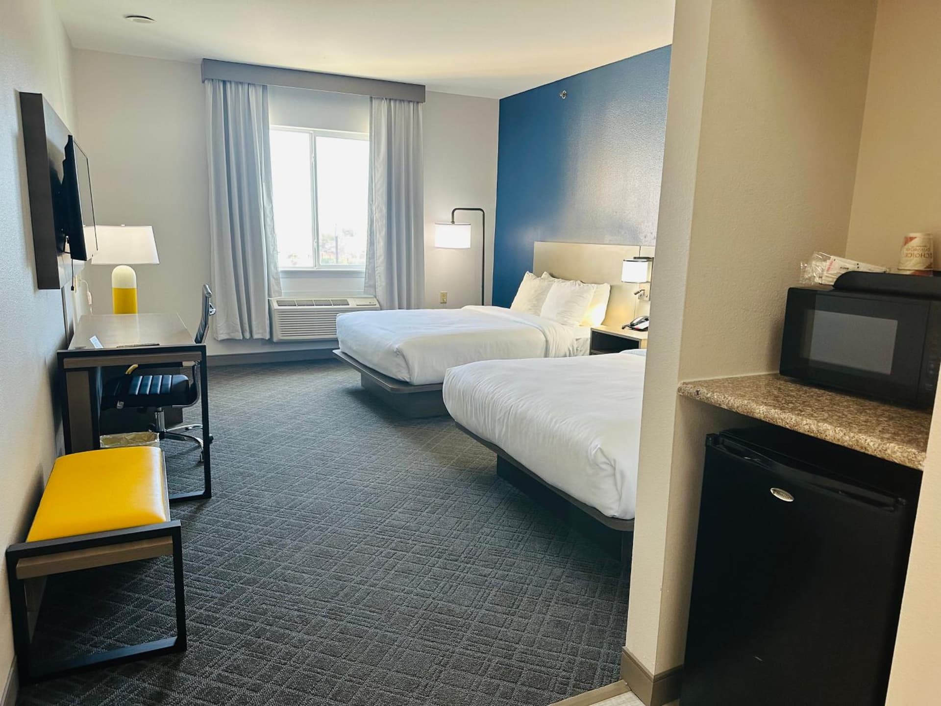 Comfort Inn & Suites Wylie interior in Wylie, TX — gallery photo 2