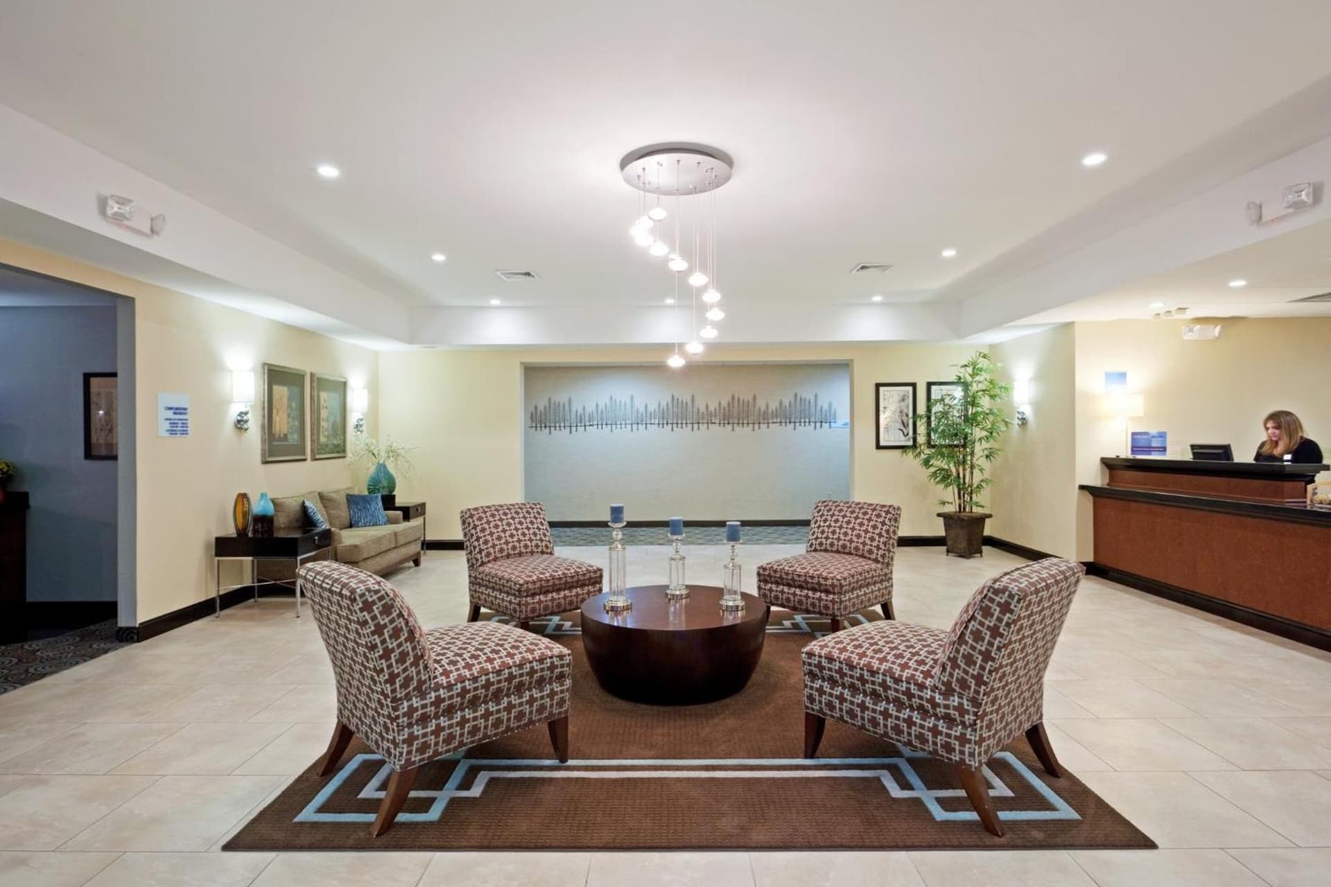 Holiday Inn Express and Suites Meriden by IHG gallery photo in Meriden, CT — image 26