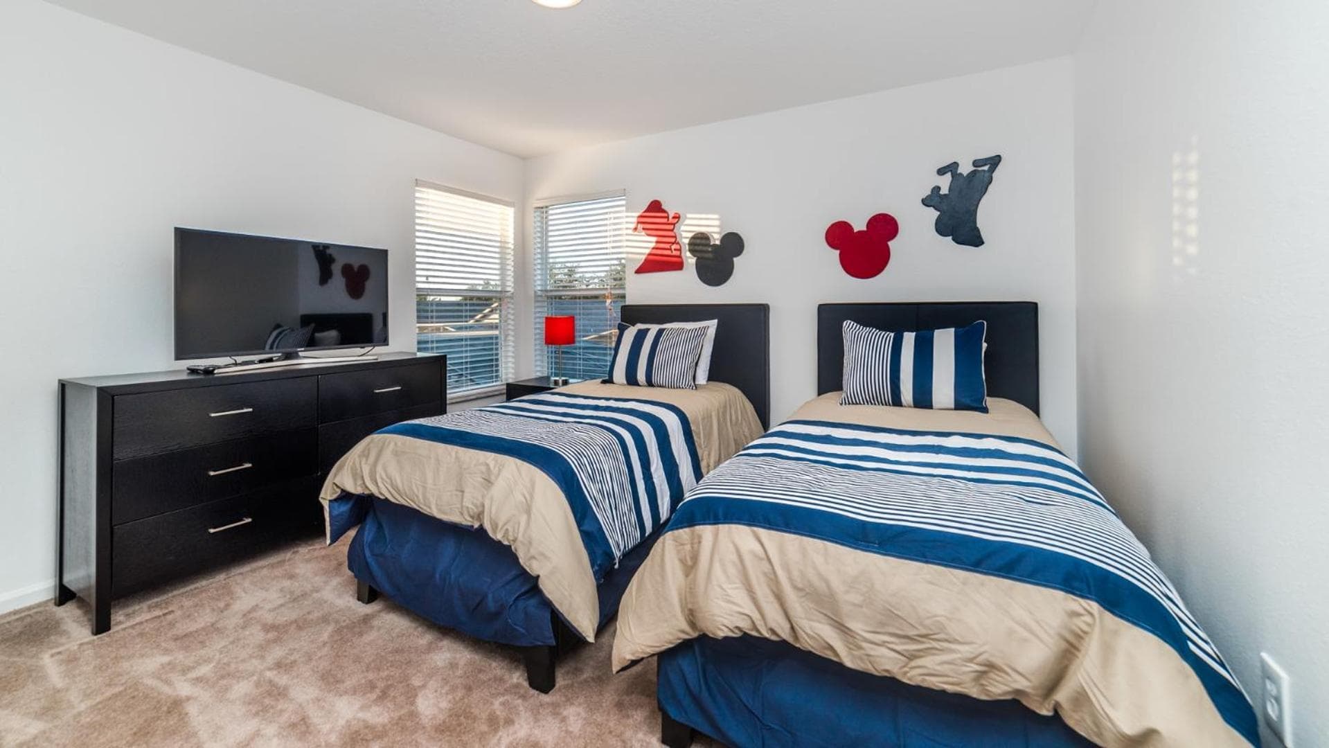 Windsor Palms Resort - 5 Bed 3,5 Baths VILLA featured exterior or lobby in Kissimmee, FL — similar hotel