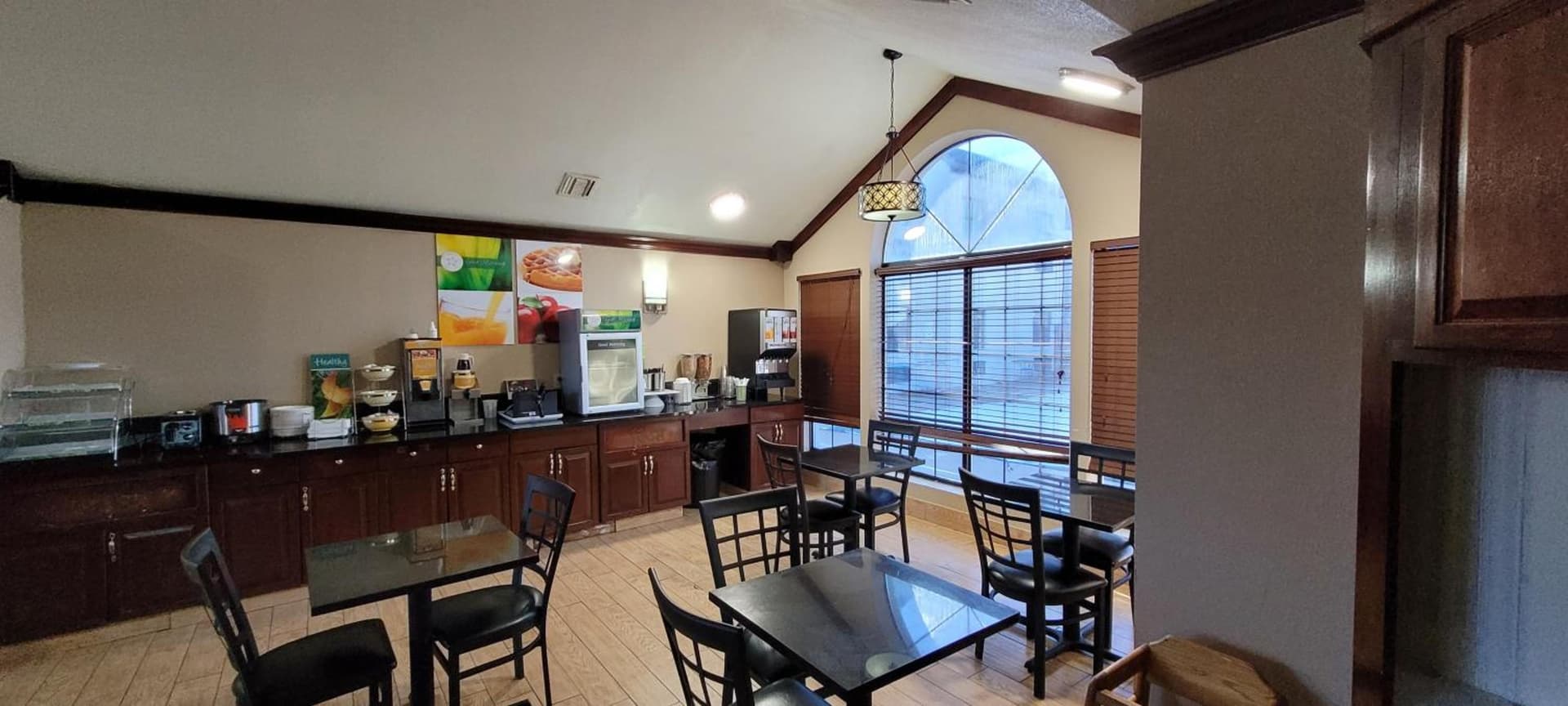 Quality Inn & Suites Columbia I-70 gallery photo in Columbia, MO — image 27