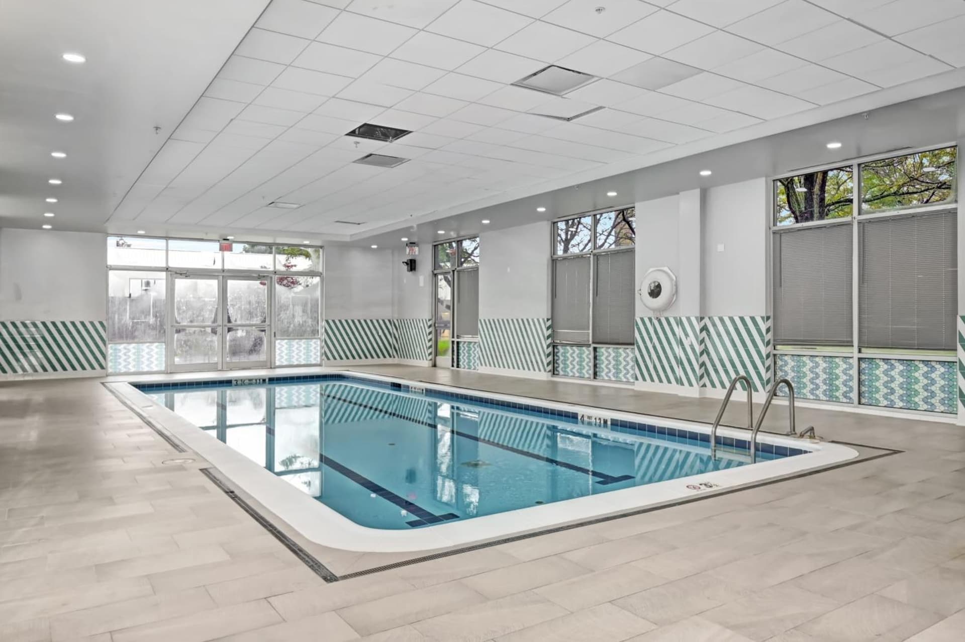 Holiday Inn - Piscataway - Somerset by IHG property views in Piscataway, NJ — gallery photo 3
