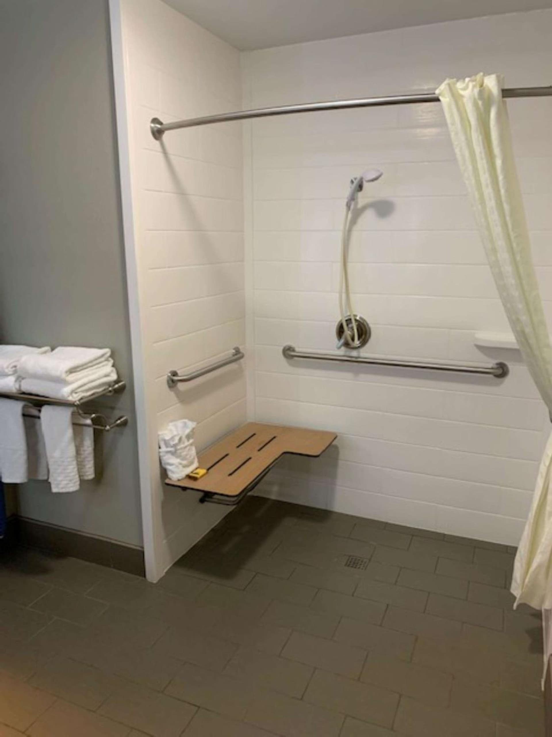 Best Western Plus Denton Inn & Suites gallery photo in Denton, TX — image 10