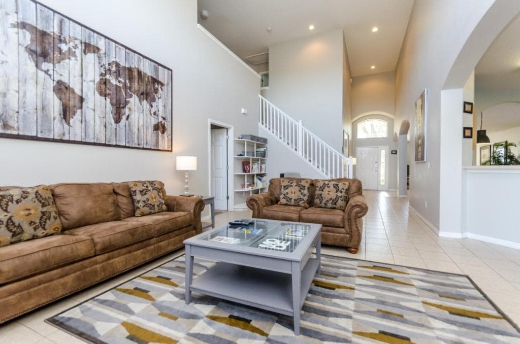 Emerald Island Resort - 4 Bed 3 Baths VILLA interior in Kissimmee, FL — gallery photo 2
