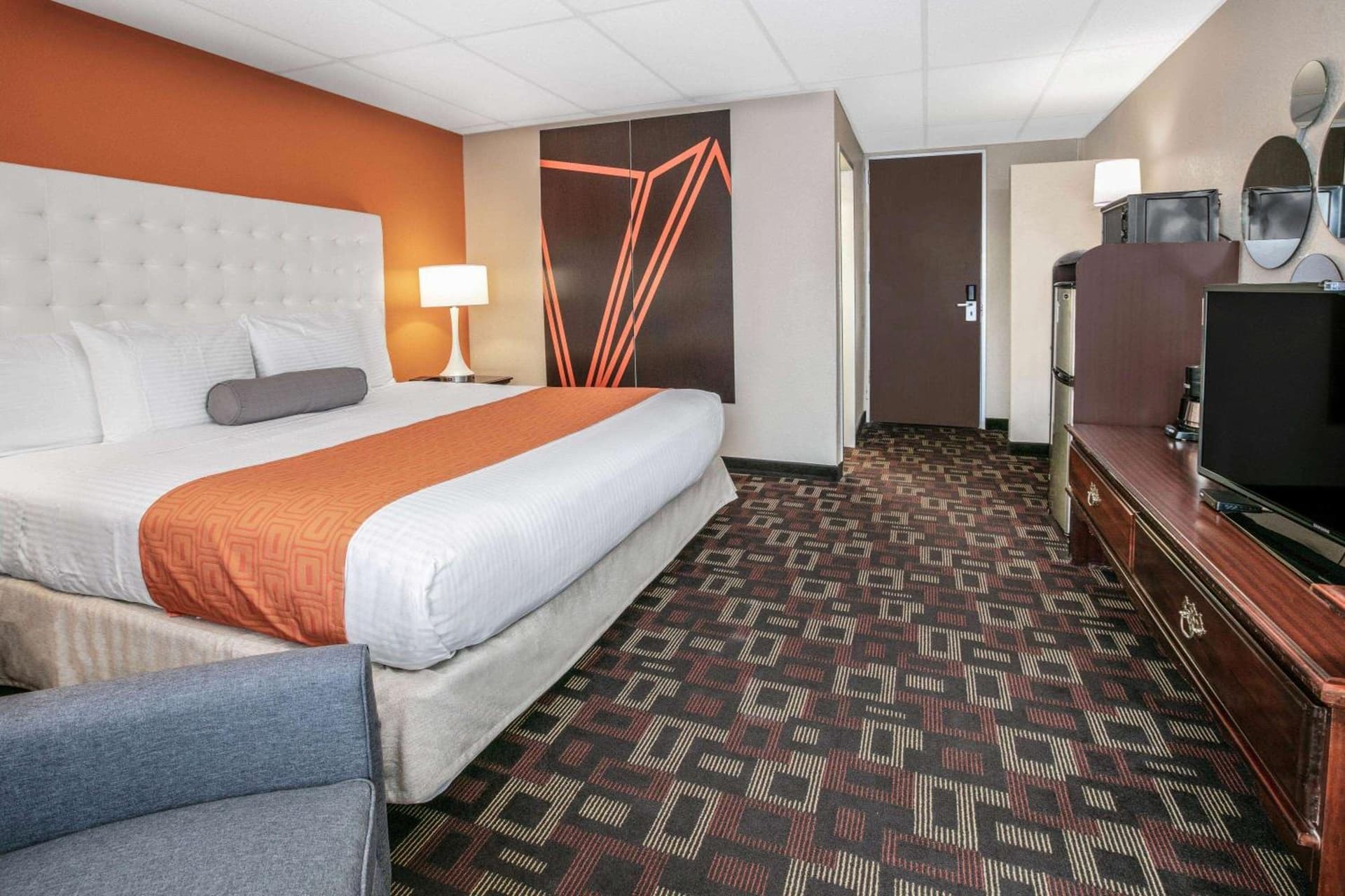Howard Johnson by Wyndham Oklahoma City OKC Airport, Fairgrounds, I40 gallery photo in Oklahoma City, OK — image 32
