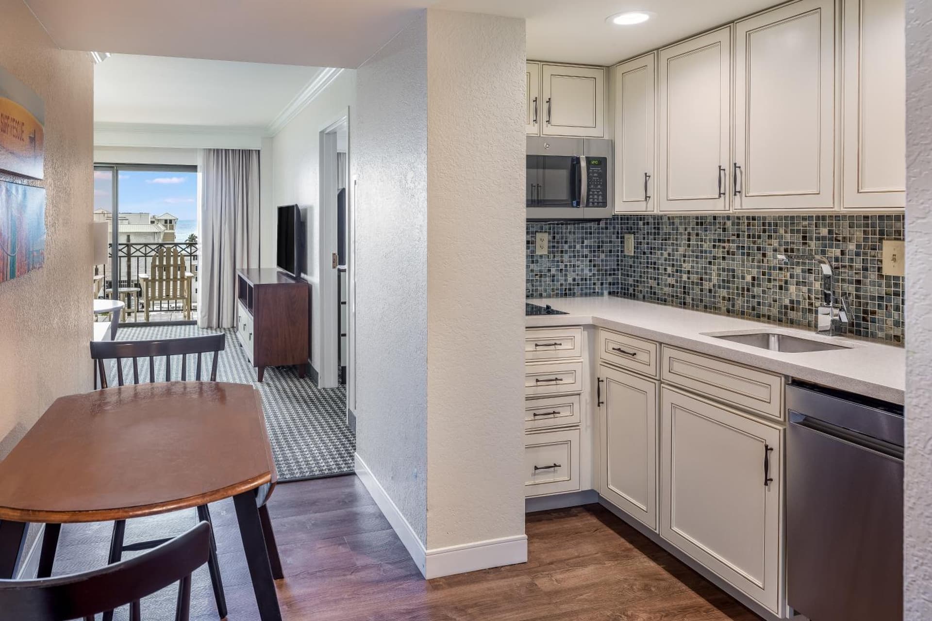 The Atlantic Suites on the Ave gallery photo in Delray Beach, FL — image 18
