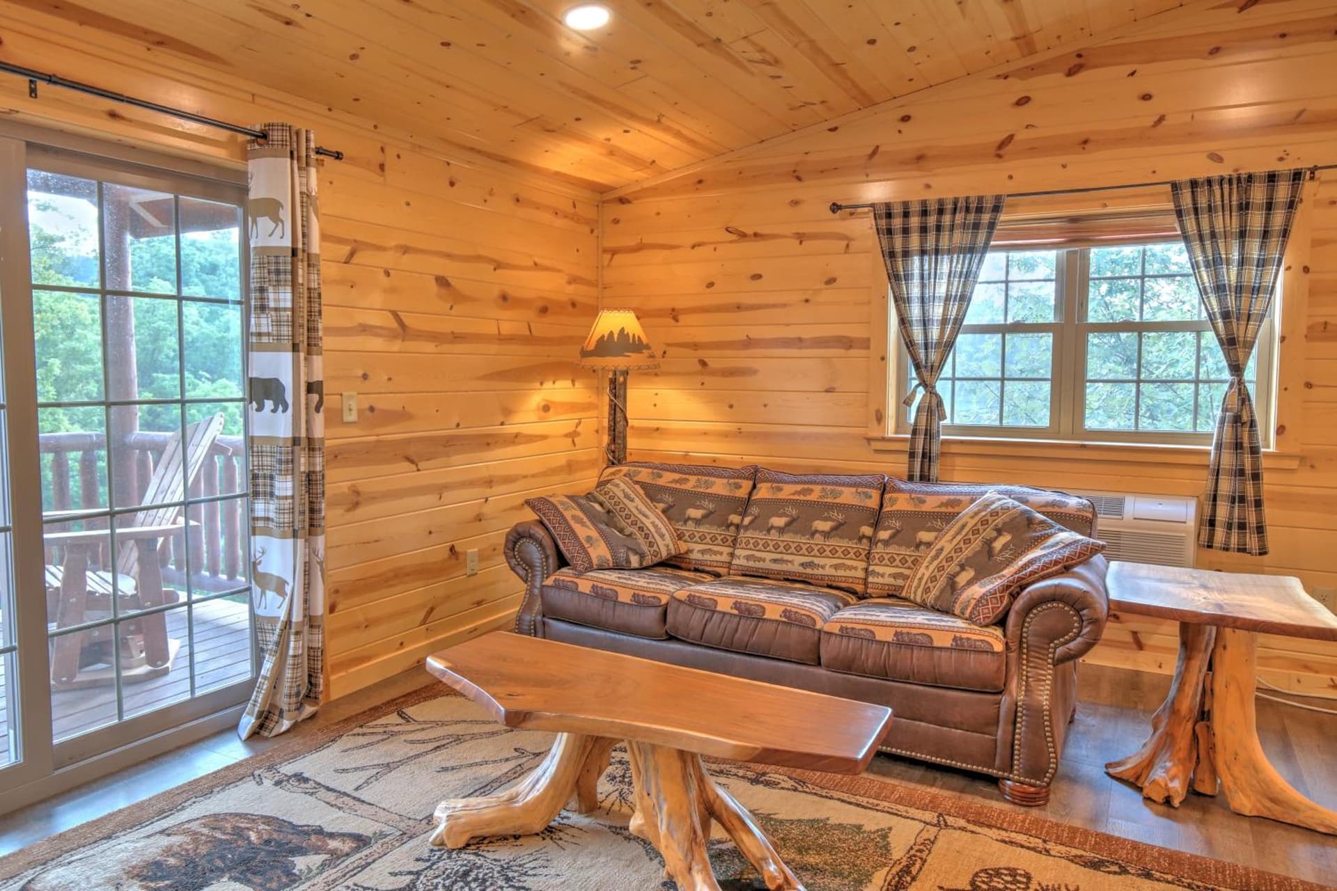 Blessing Lodge by Amish Country Lodging gallery photo in Berlin, OH — image 28