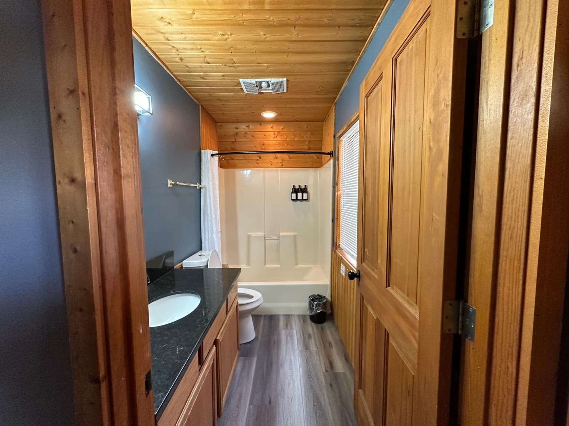 Canyon Lakeview Resort gallery photo in Canyon Lake, TX — image 19