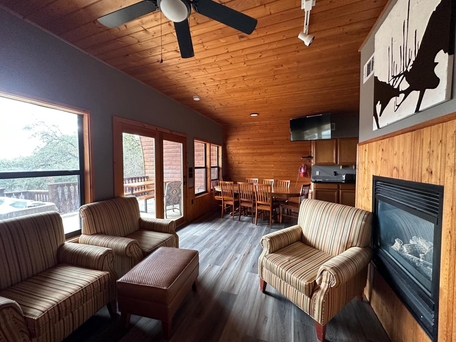 Canyon Lakeview Resort gallery photo in Canyon Lake, TX — image 72